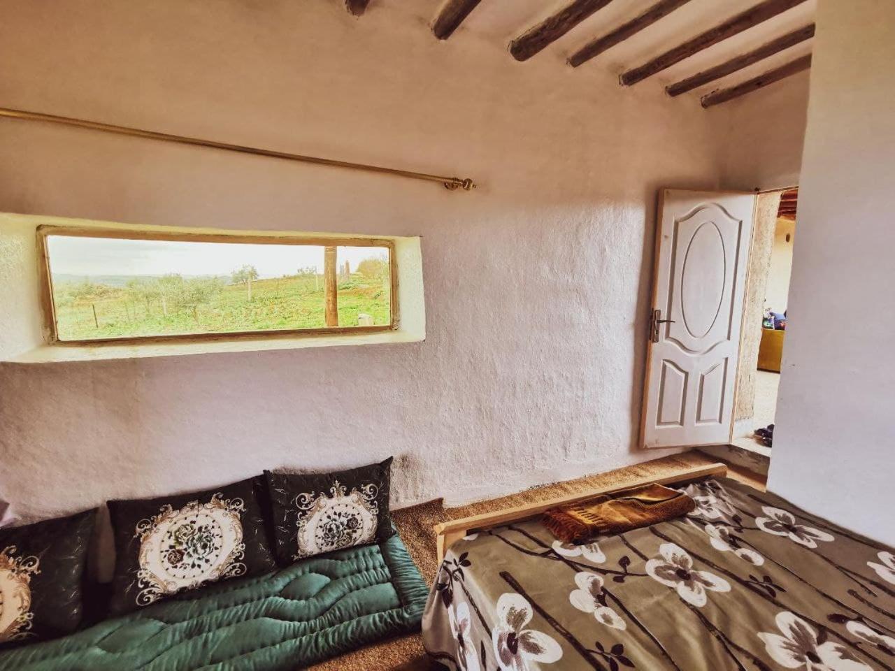 Twin Room with Lake View - Photo 95