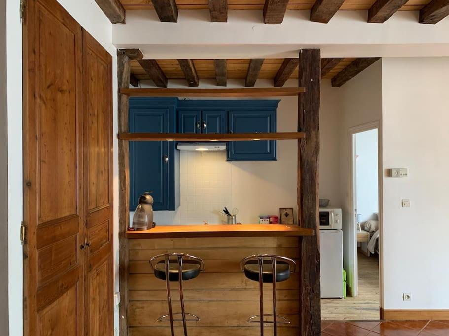 One-Bedroom Apartment - Photo 7