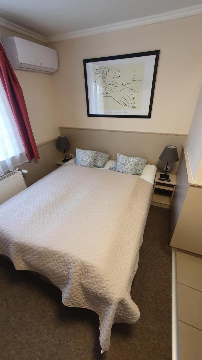 Standard Double Room with Bathroom photo 3