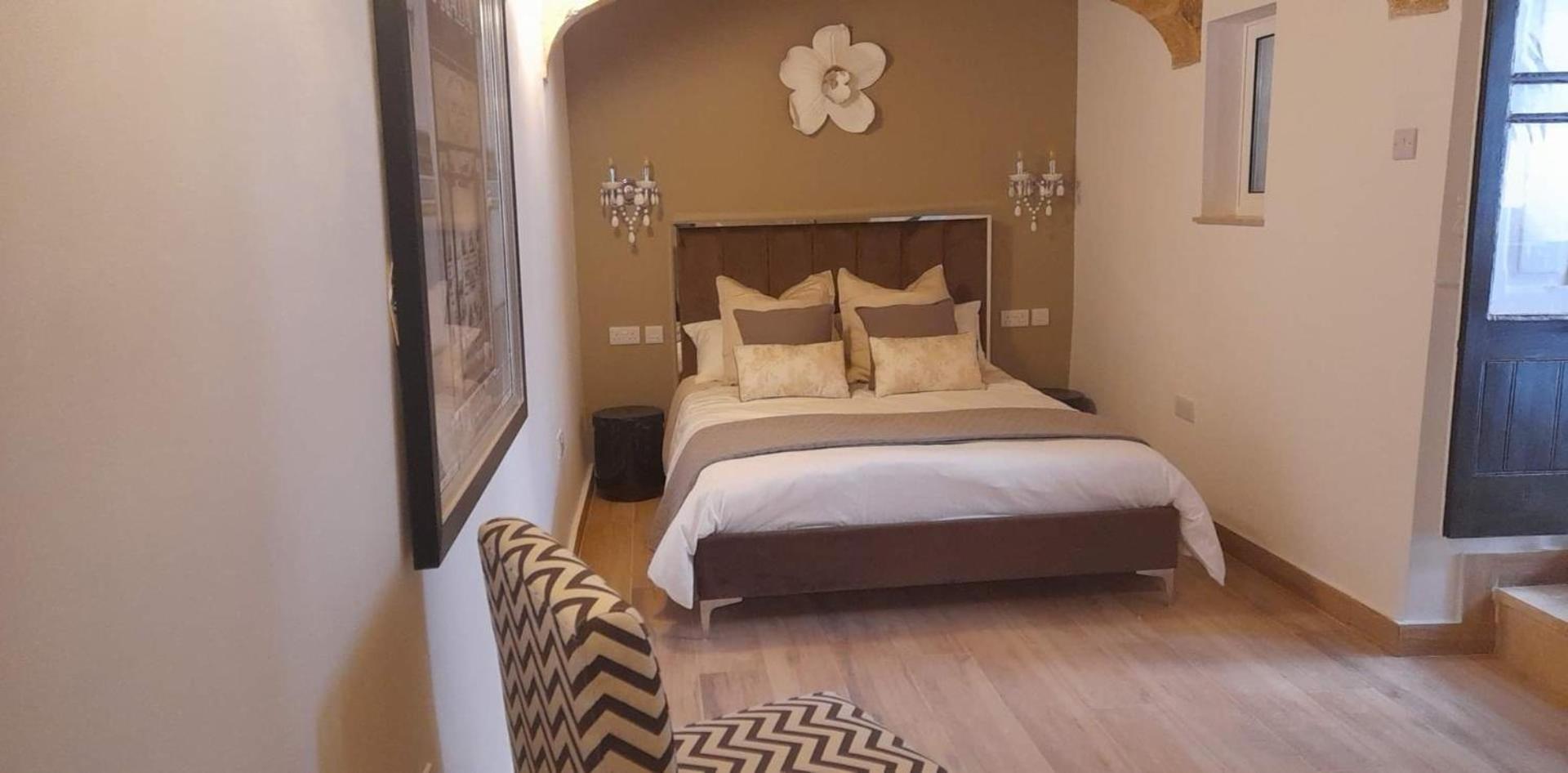 Deluxe Double Room photo 3