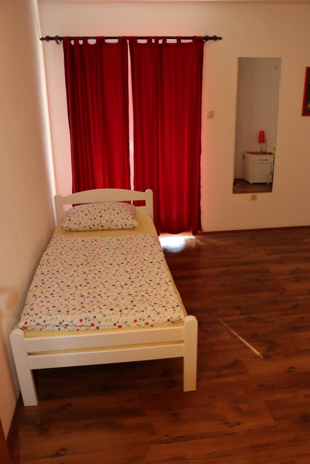 Apartment with Lake View photo 2