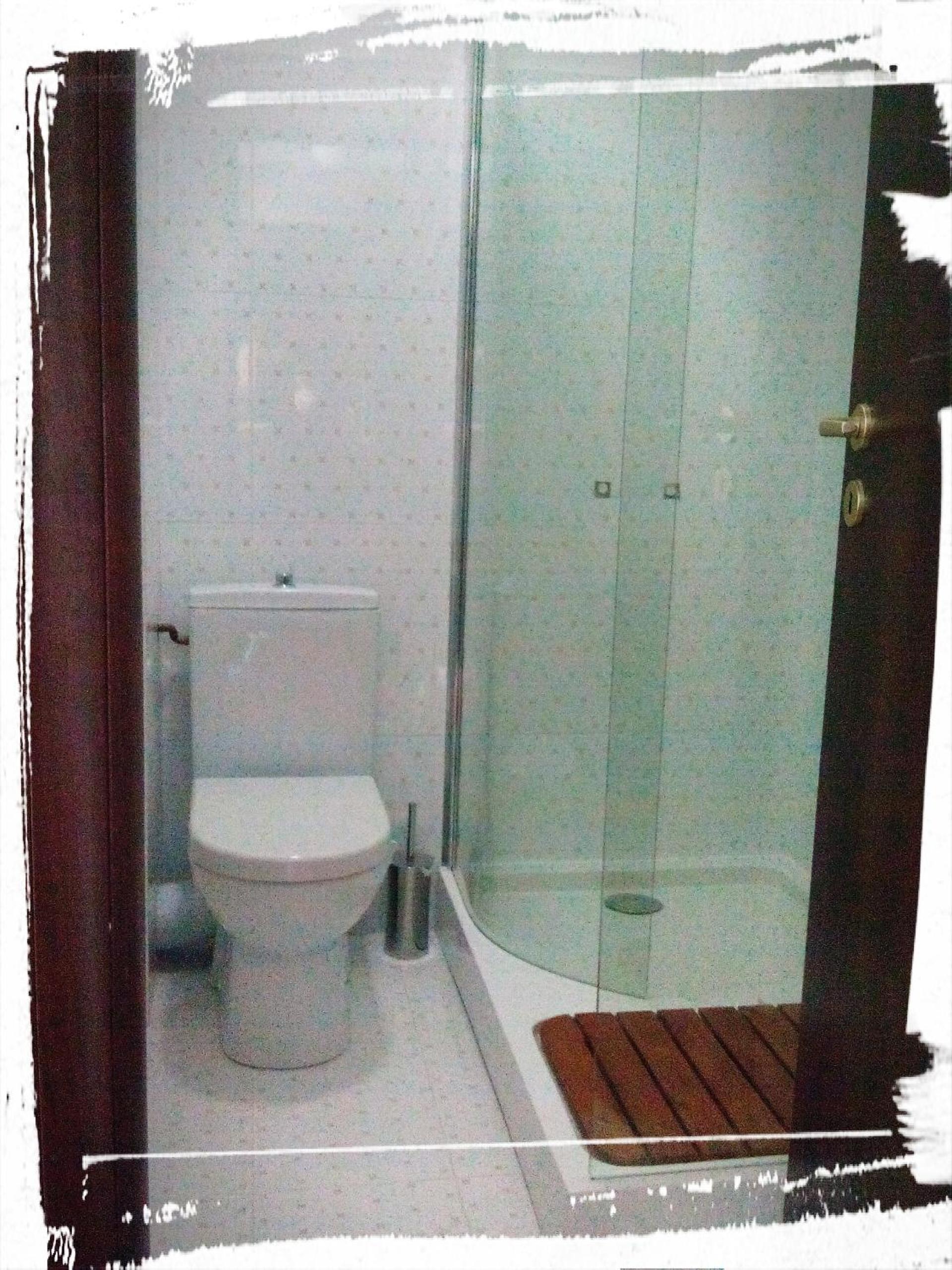 Double Room - Photo 5