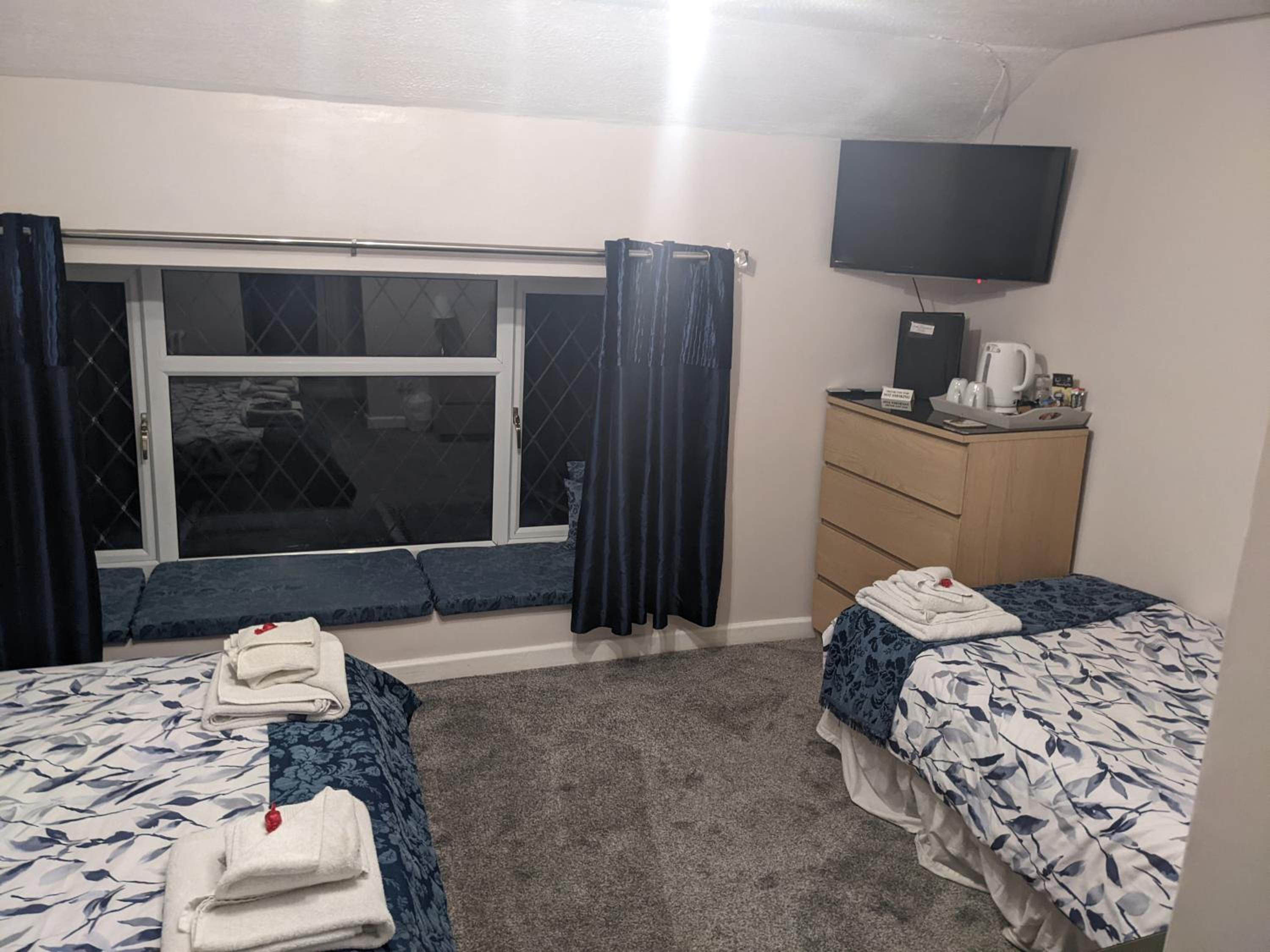 Double or Twin Room - Photo 46
