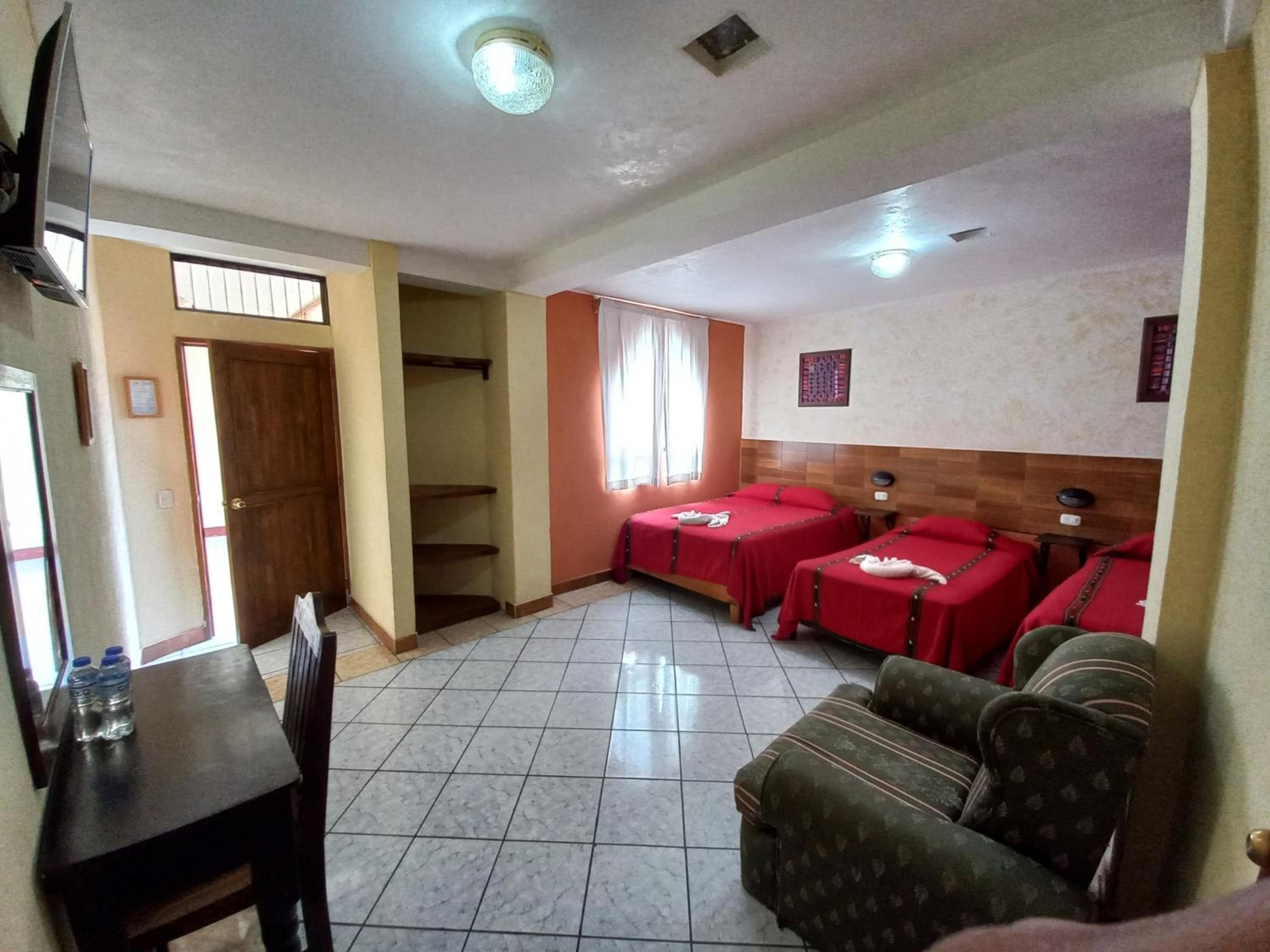 Triple Room
