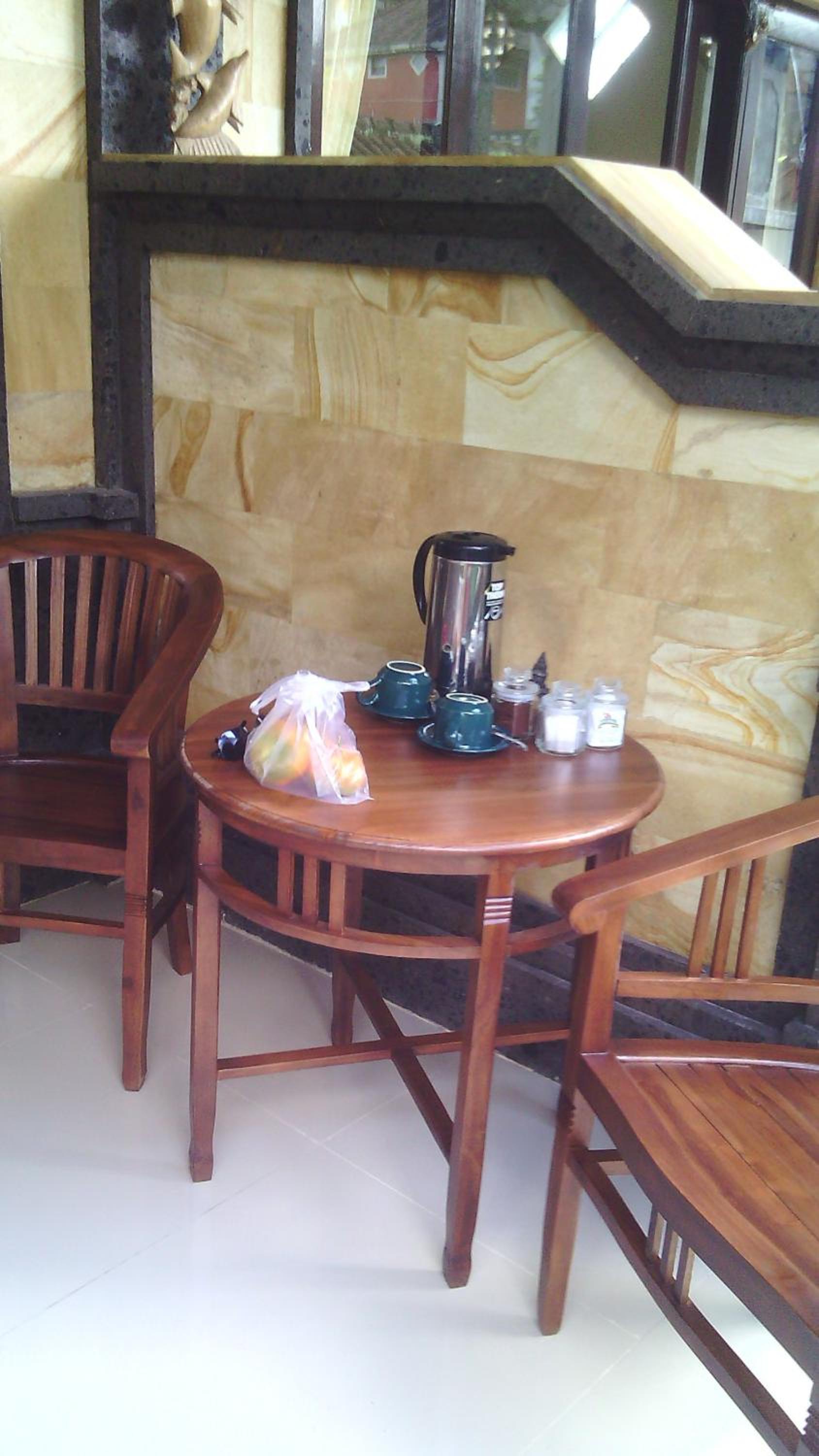 Double Room with Balcony - Photo 9