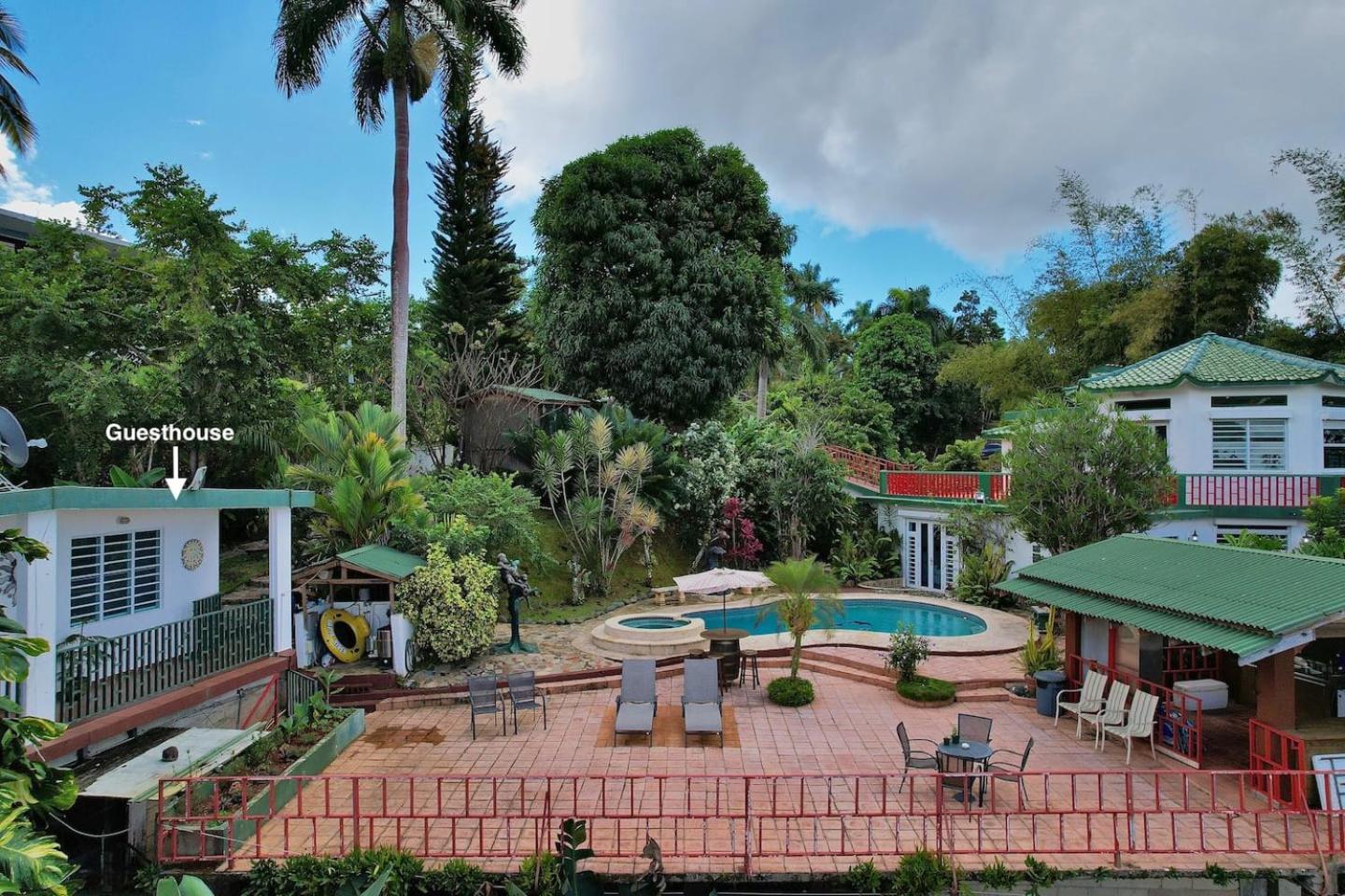 Family Bungalow photo 2