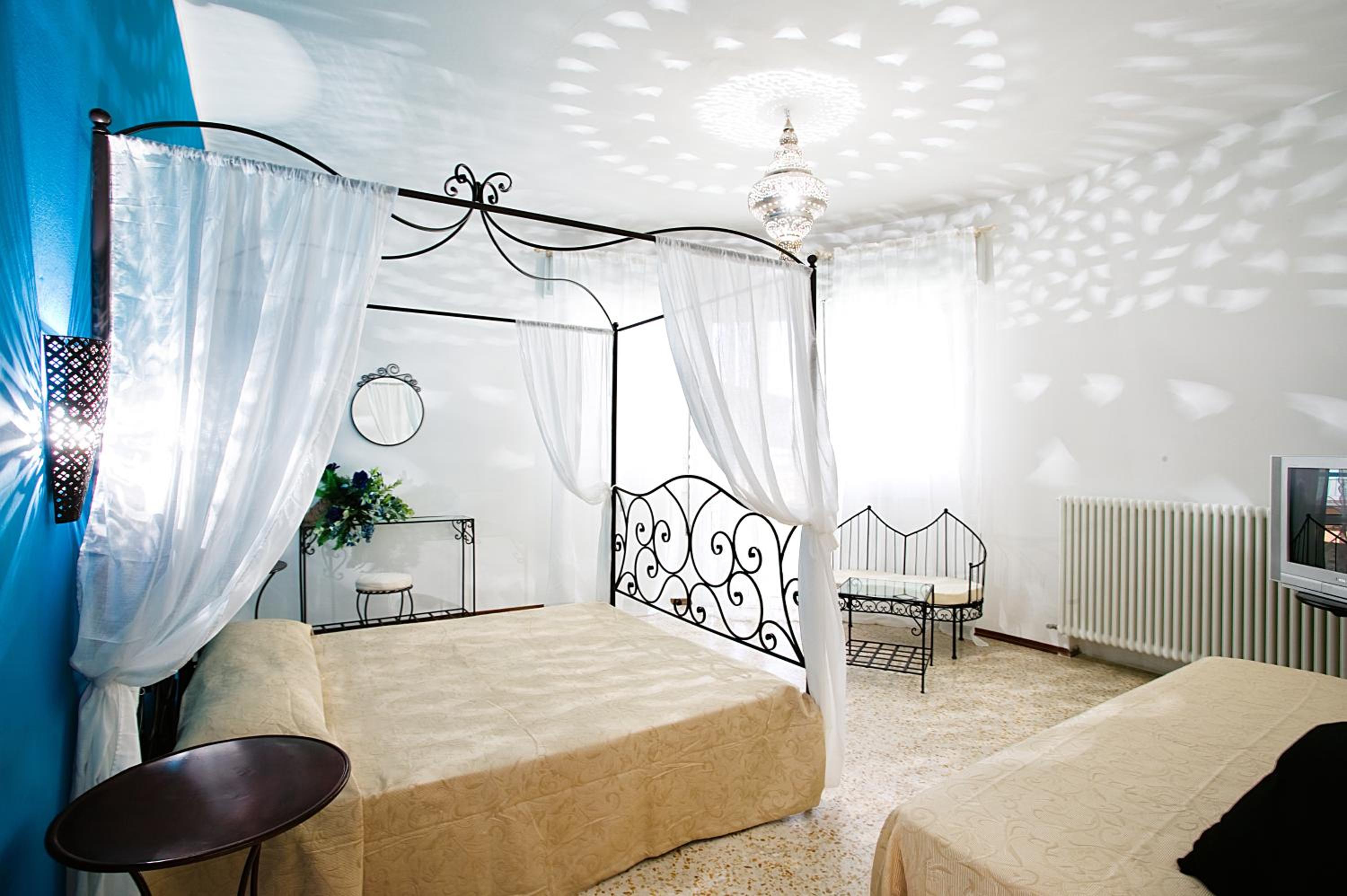 Superior Double Room with Sea View photo 1