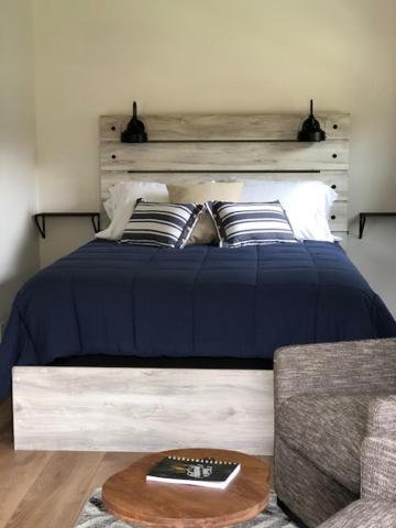 One-Bedroom House photo 1