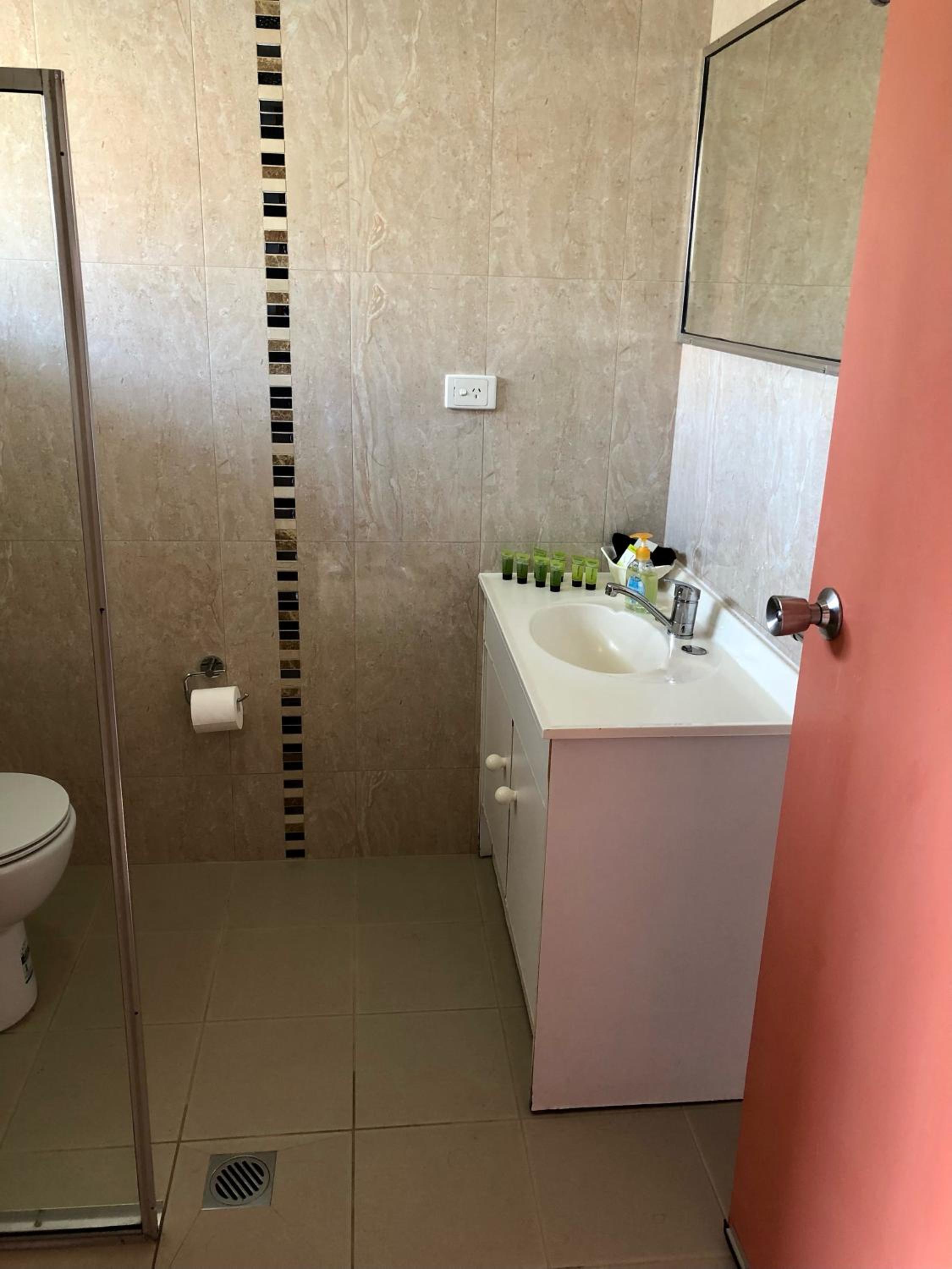 Deluxe Triple Room photo 3