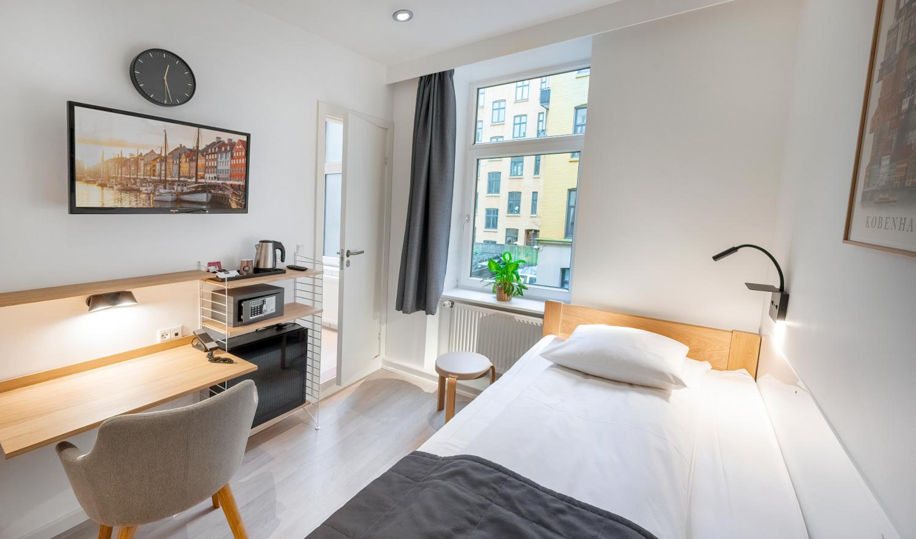 Single Room