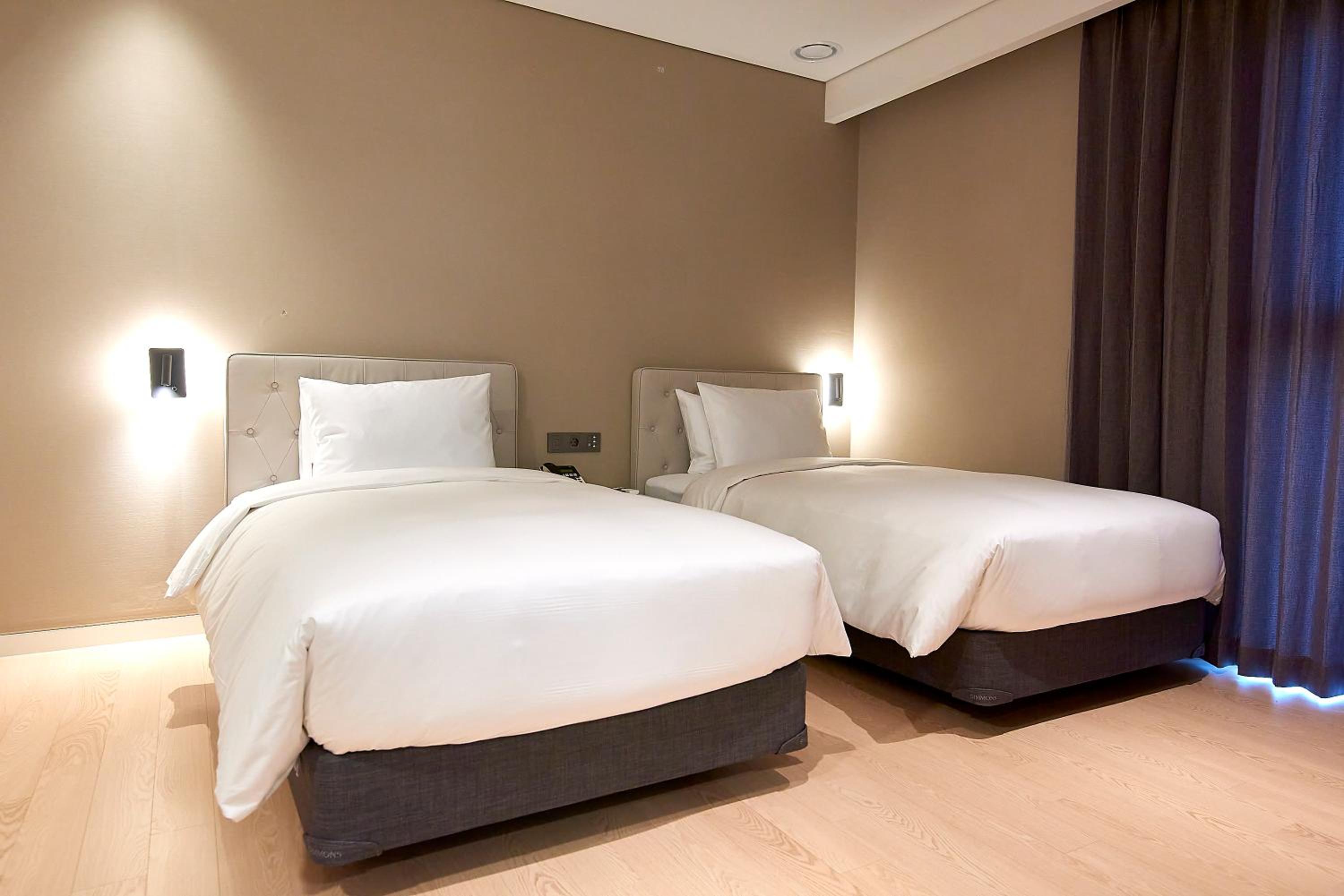 Superior Twin Room - Photo 5