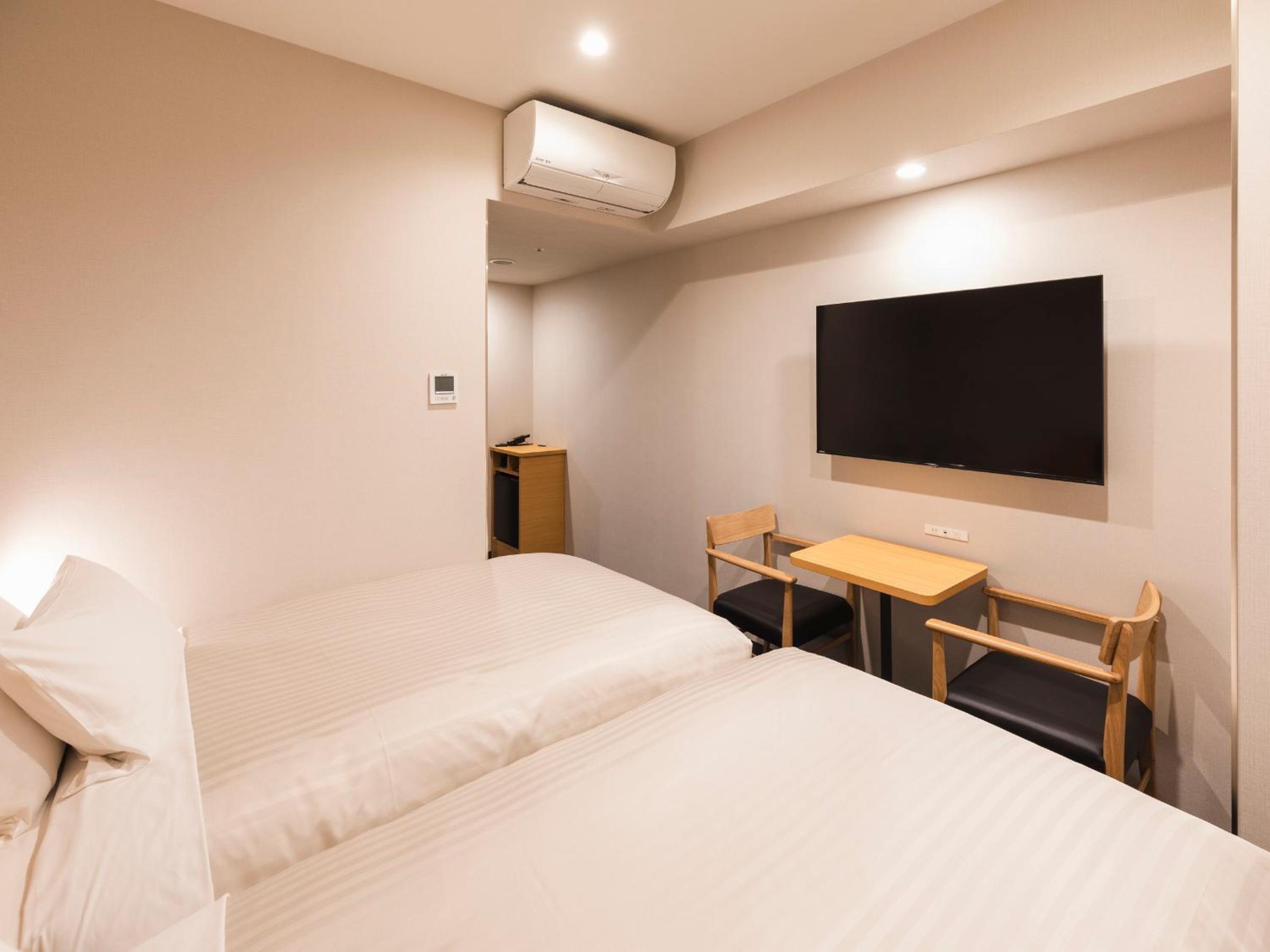 Superior Twin Room - Non-Smoking photo 2