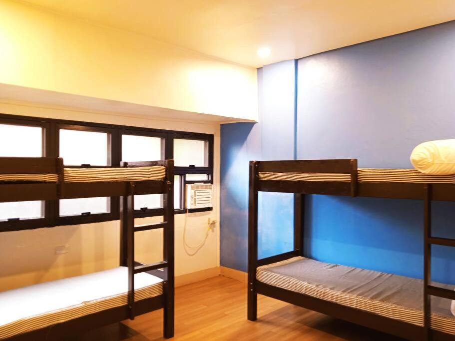 Two-Bedroom Apartment - Photo 18