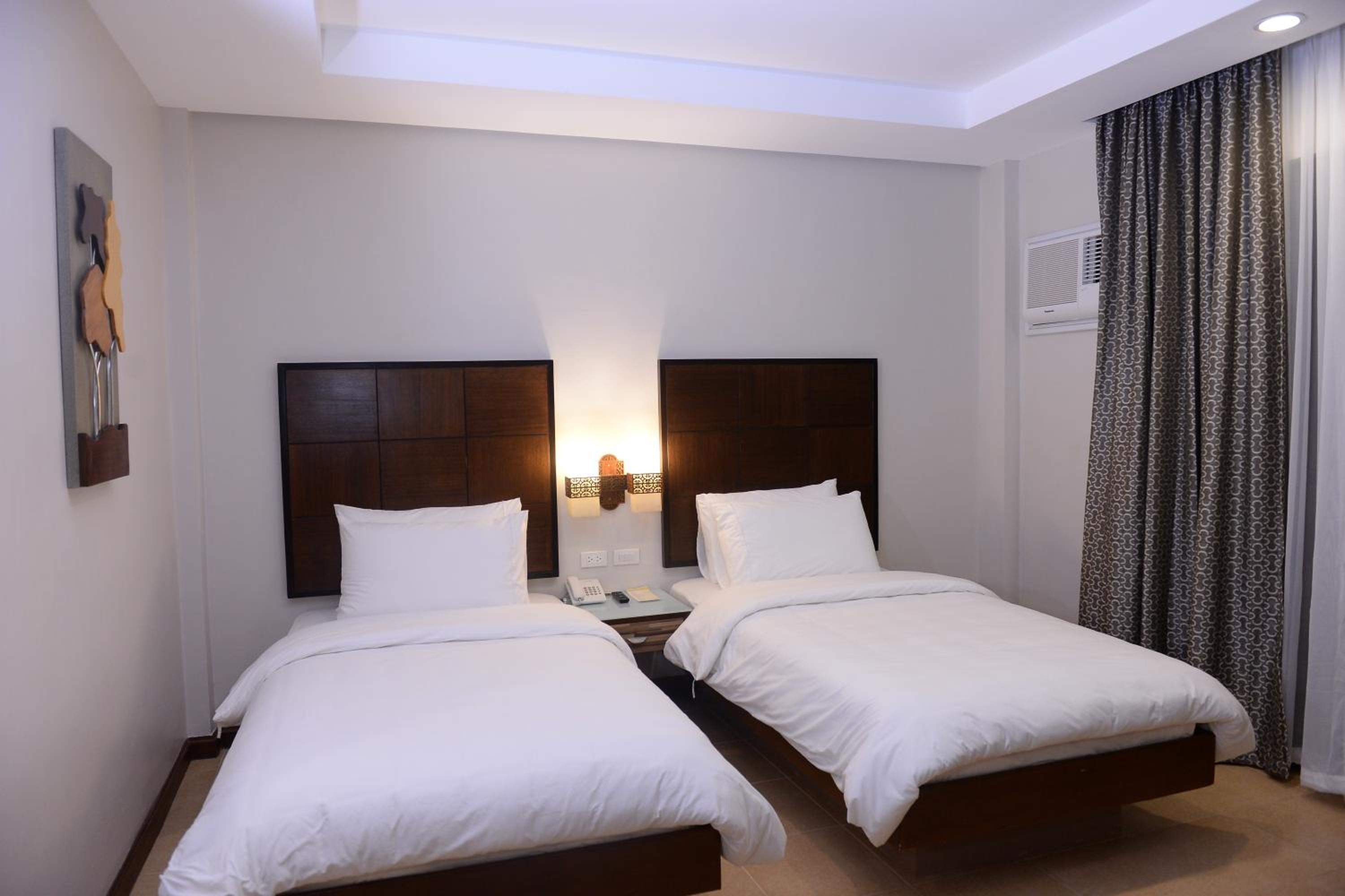 Superior Twin Room photo 3
