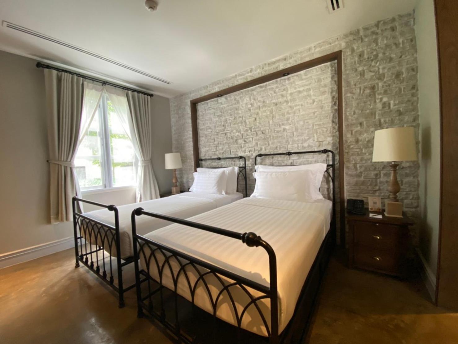 Deluxe Twin Room - Photo 5