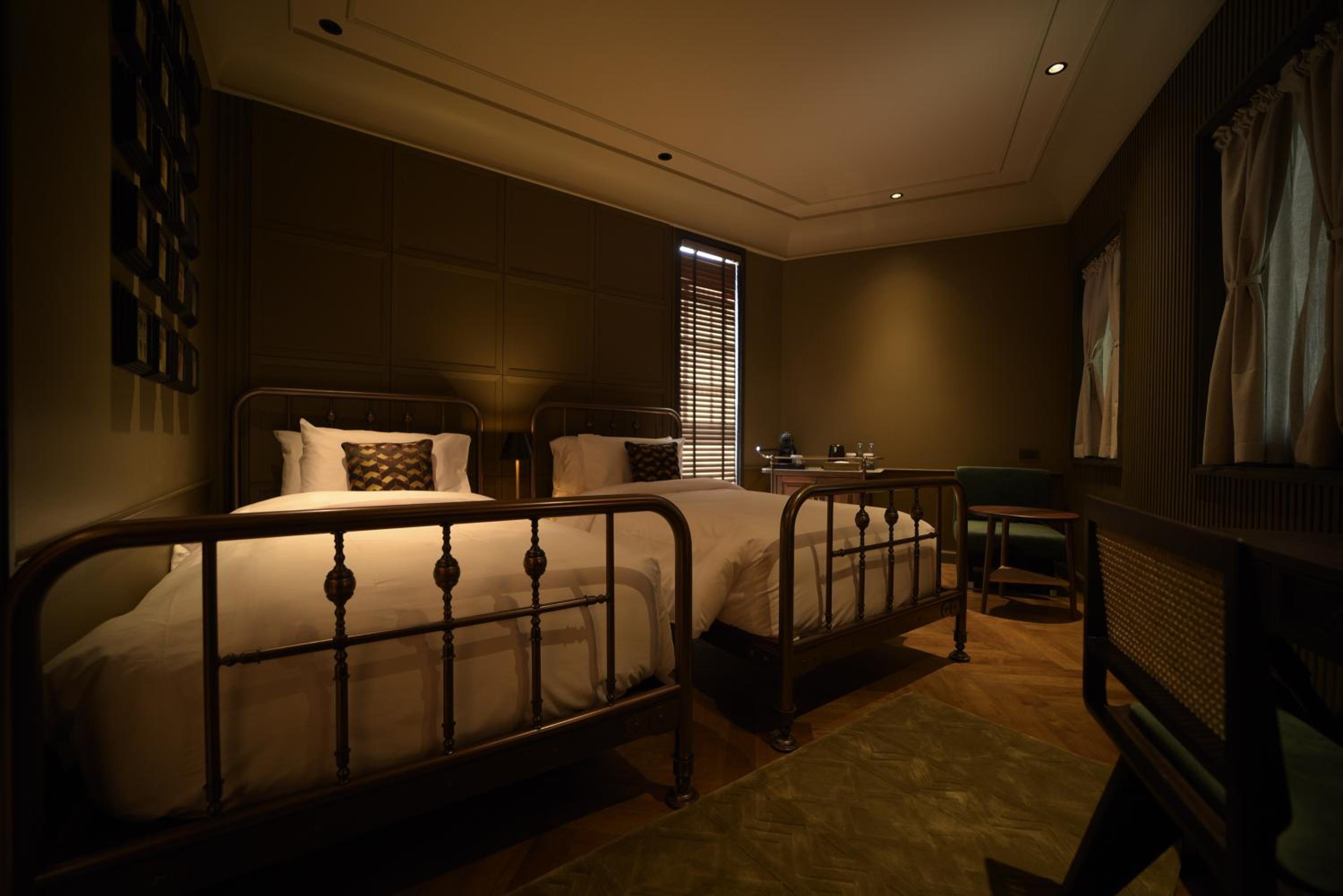 Twin Room - Photo 1