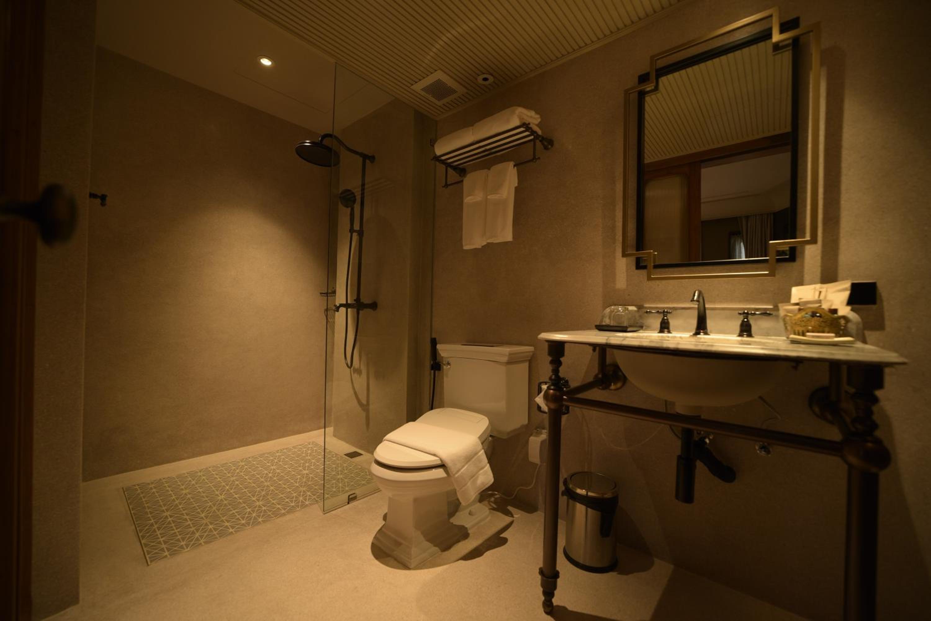 Double Room - Disability Access - Photo 5