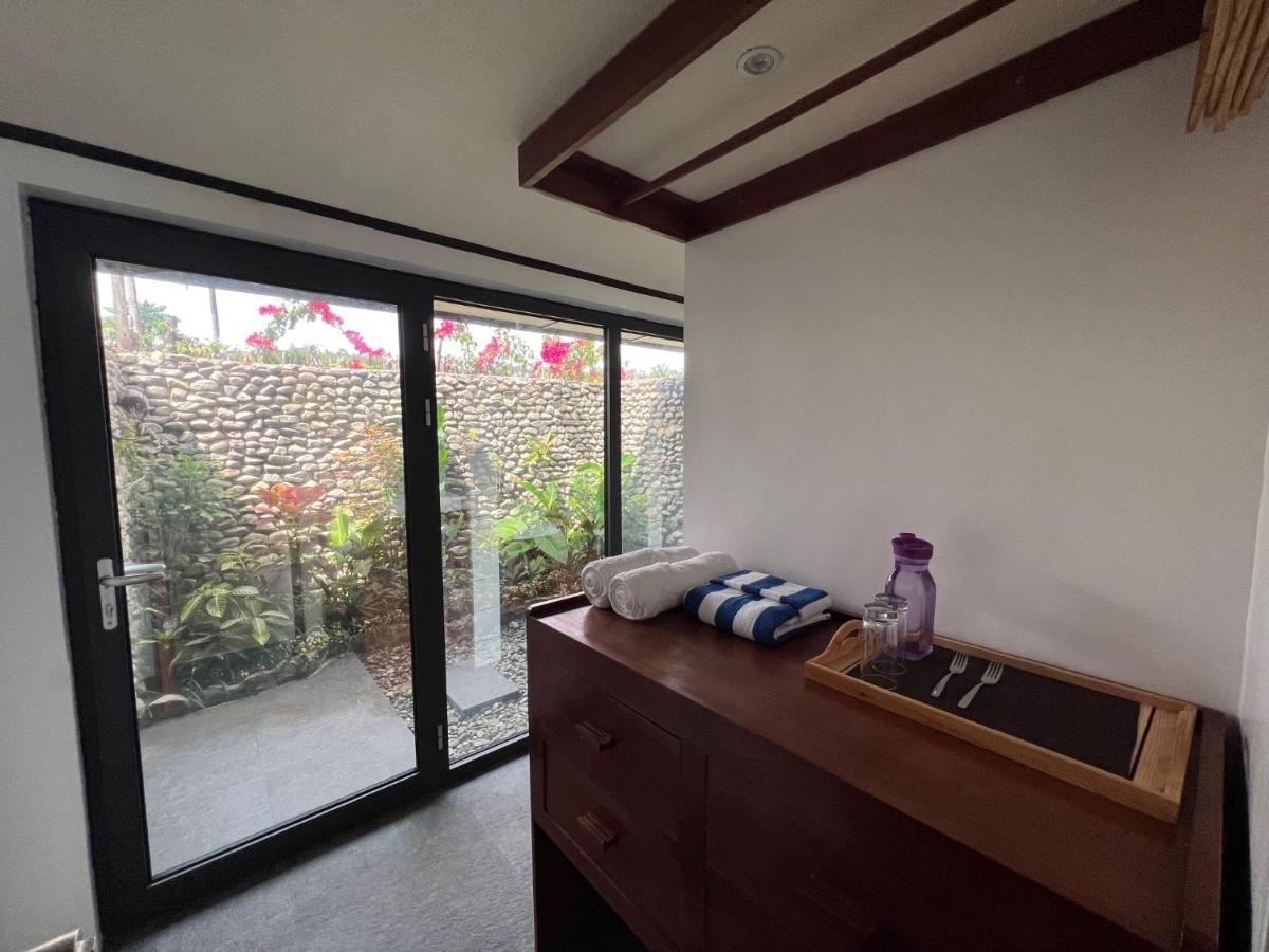 Deluxe Suite with Sea View photo 3