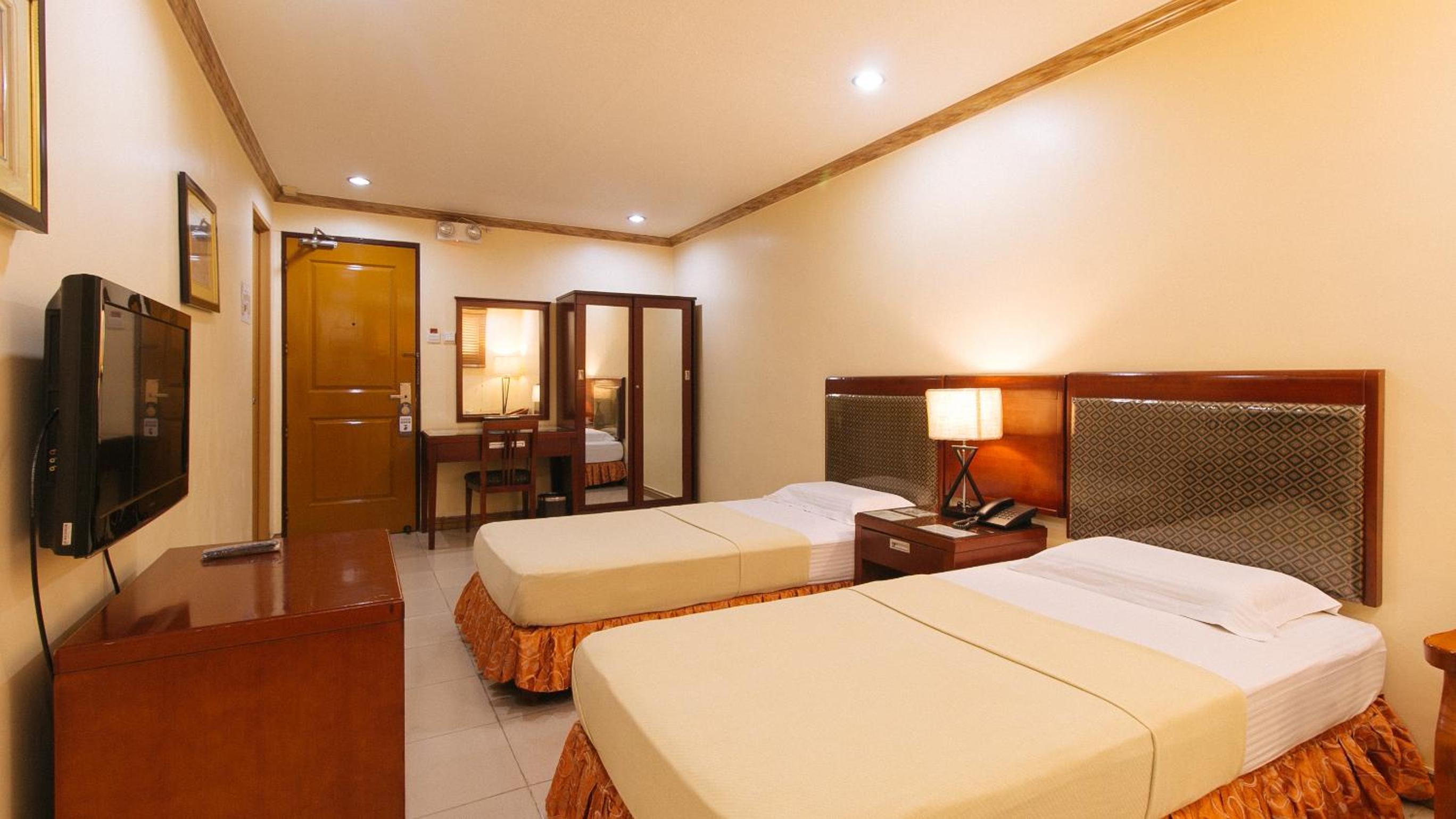 Twin Room - Photo 1