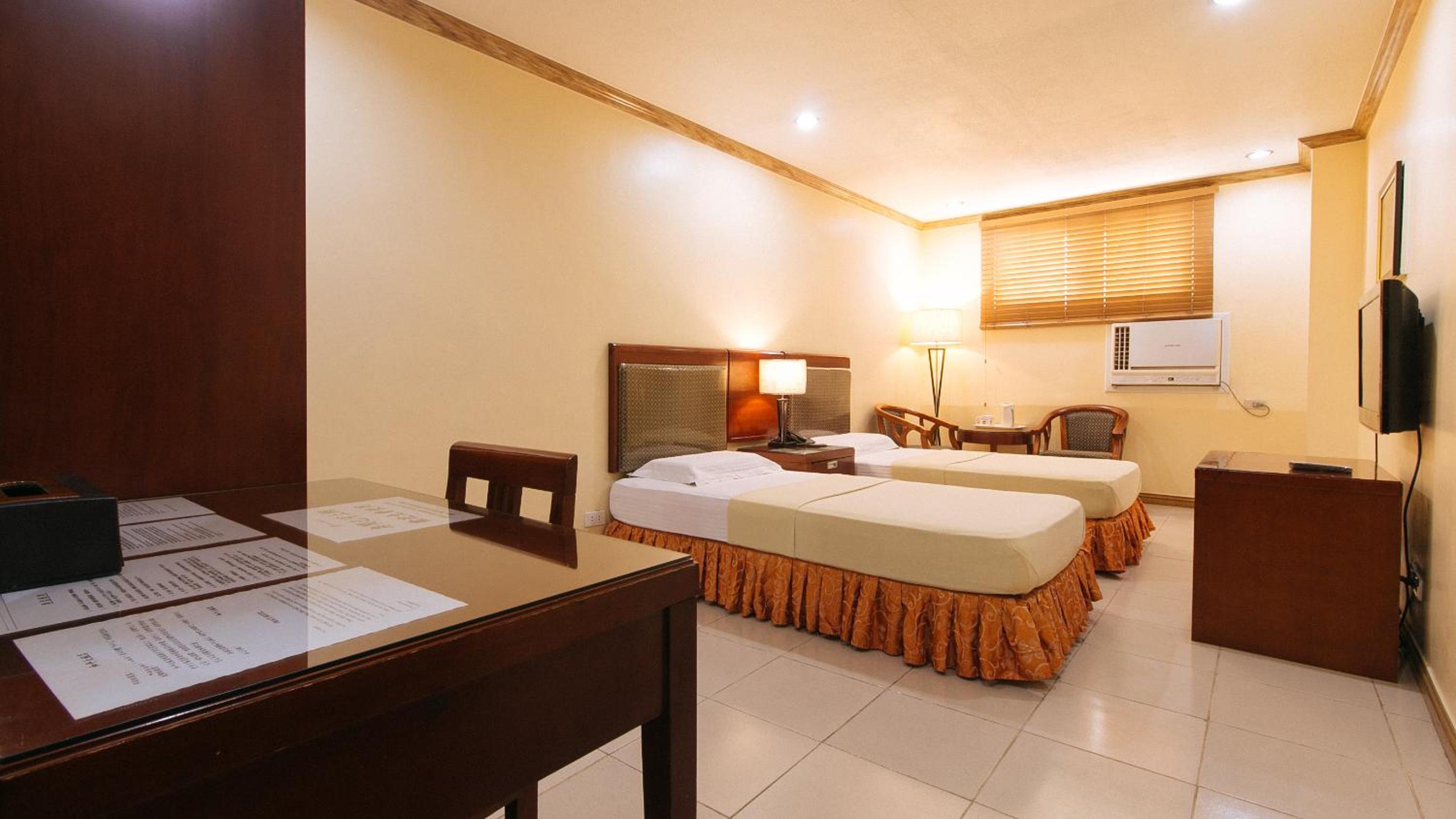 Twin Room - Photo 4