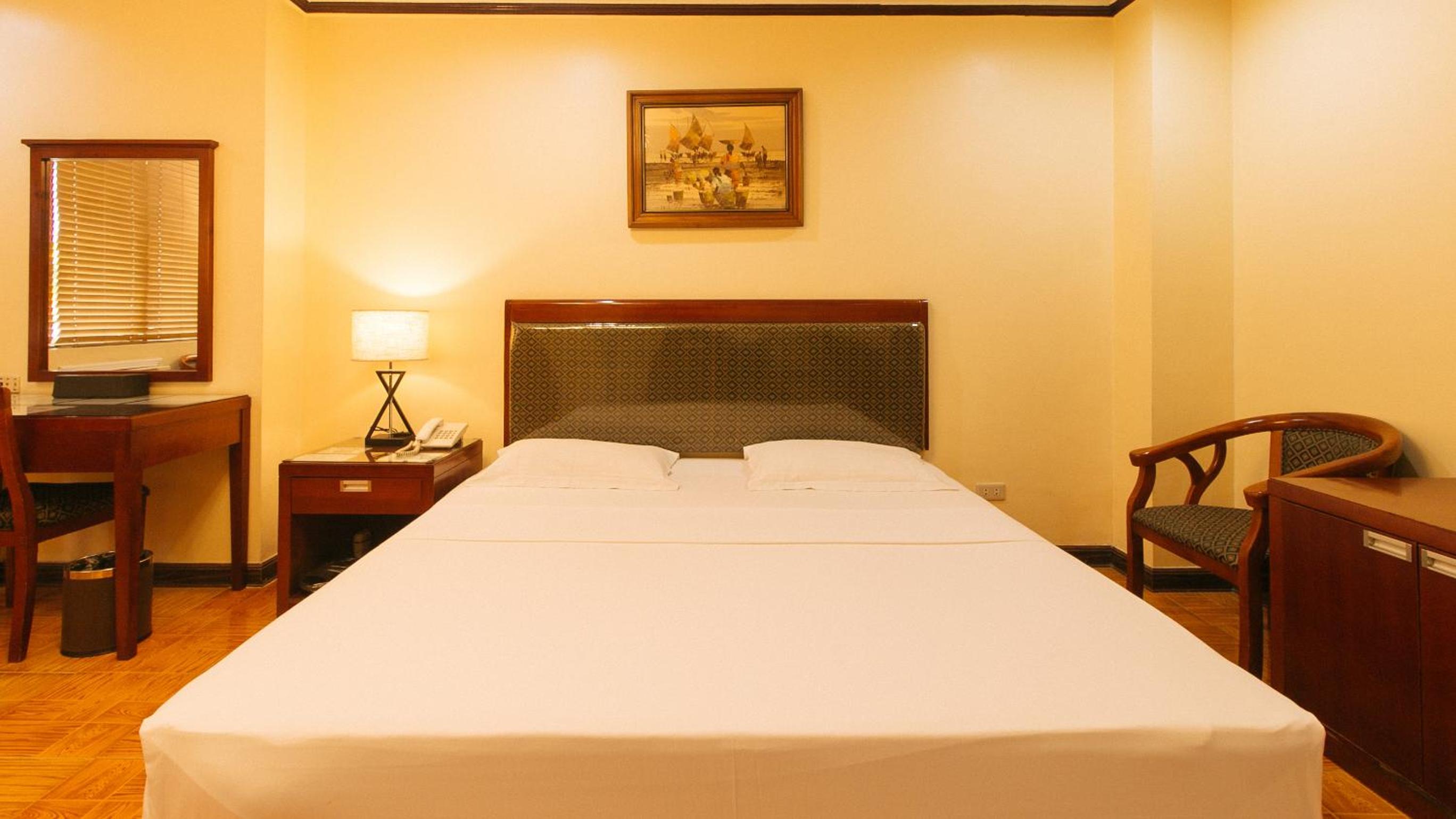 Deluxe Room - Photo 4
