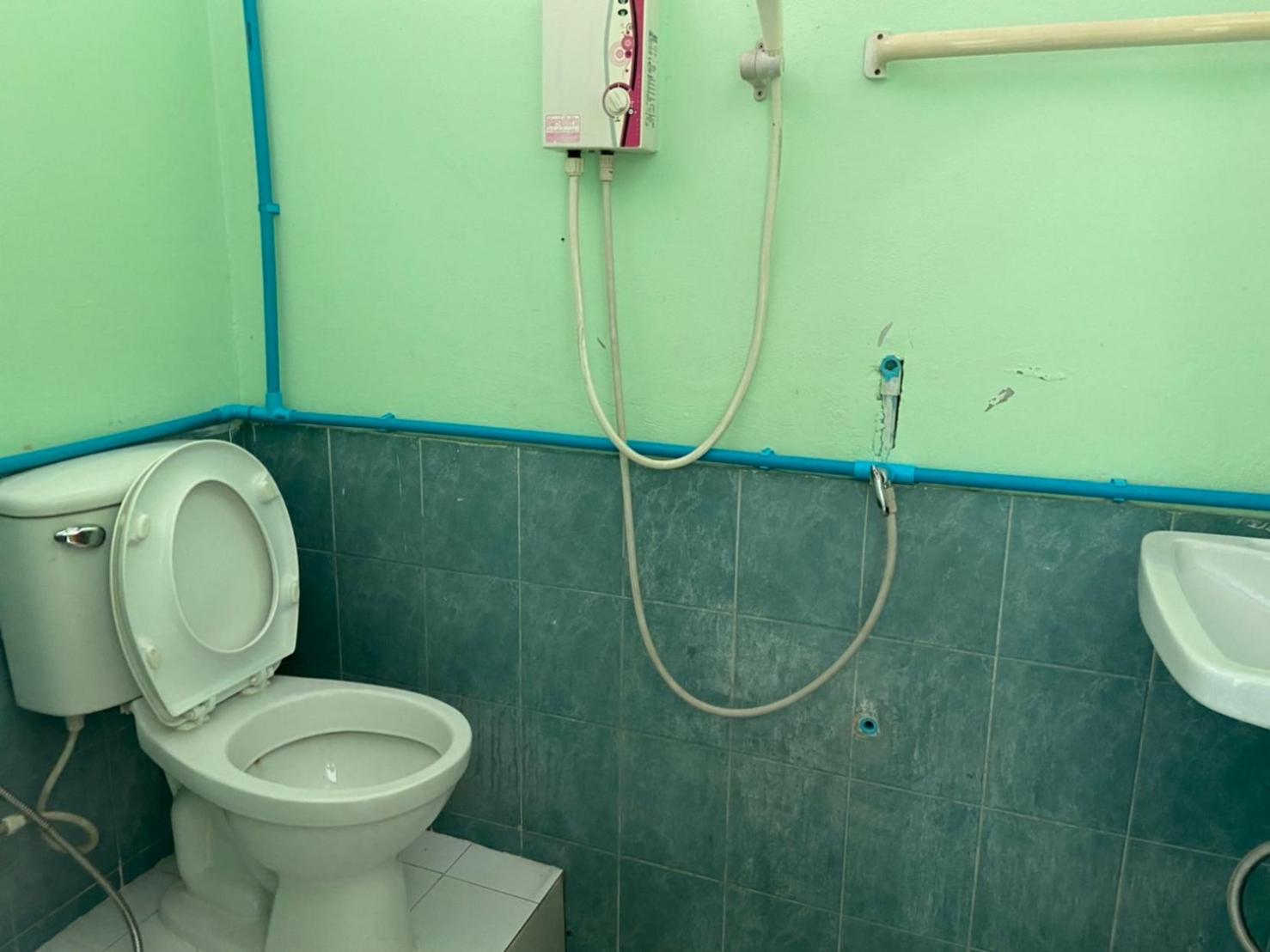 Standard Double Room with Fan - Photo 24