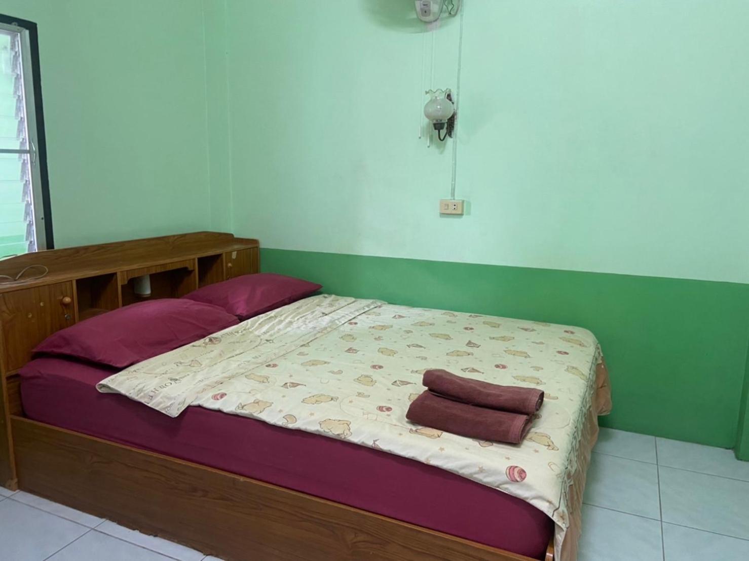 Standard Double Room with Fan - Photo 19