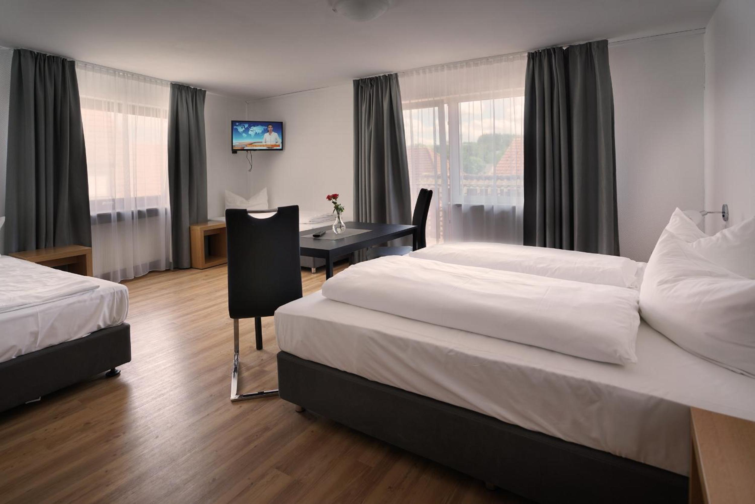 Comfort Quadruple Room - Photo 6