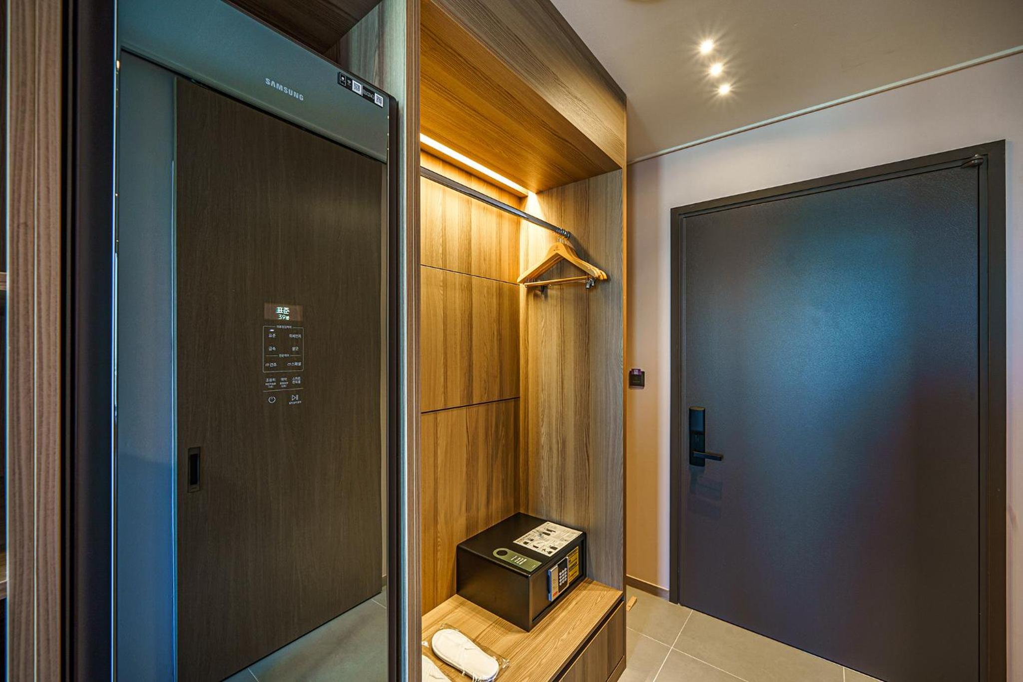 Superior Double Room - Photo 8