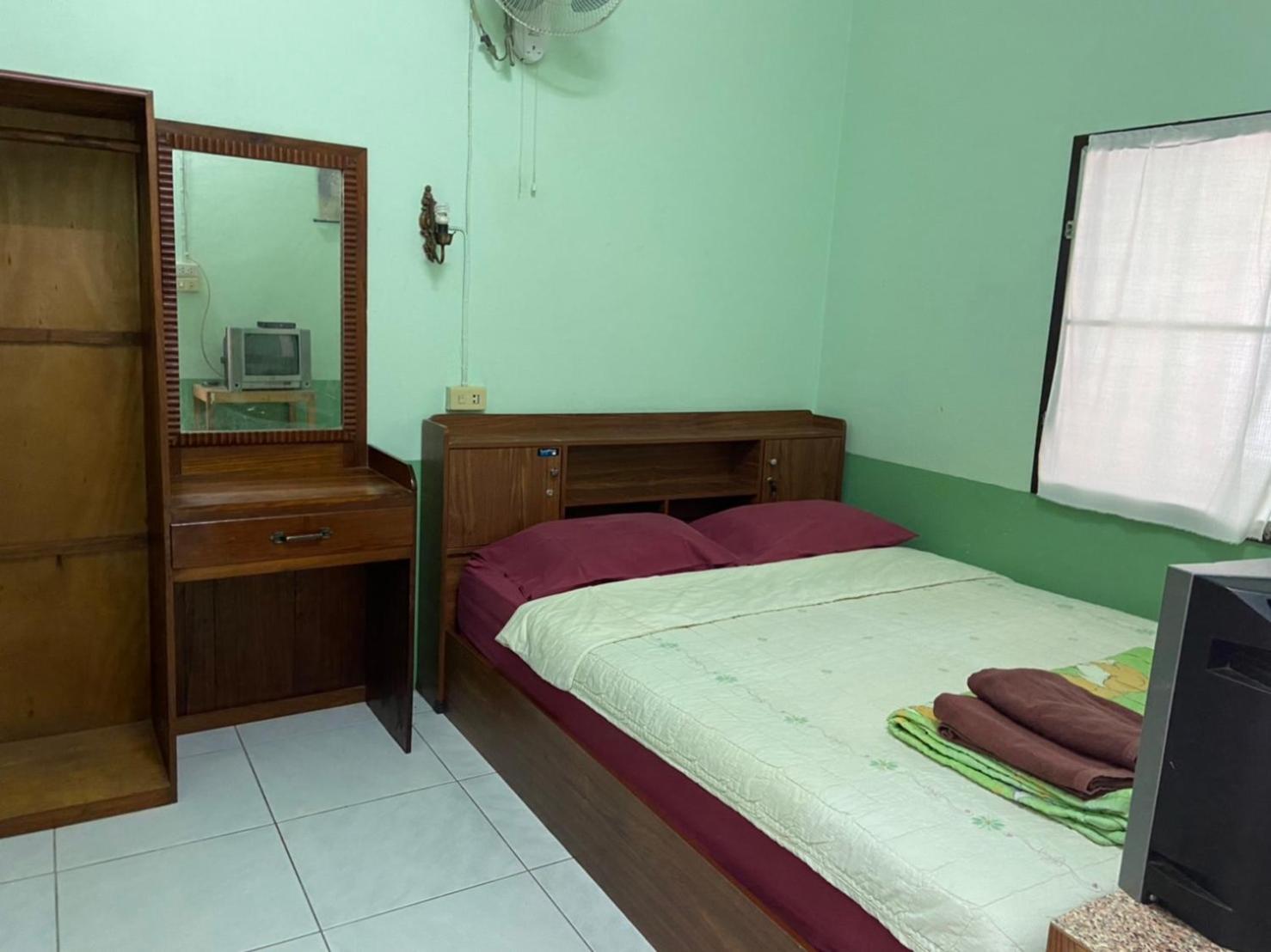 Standard Double Room with Fan - Photo 14