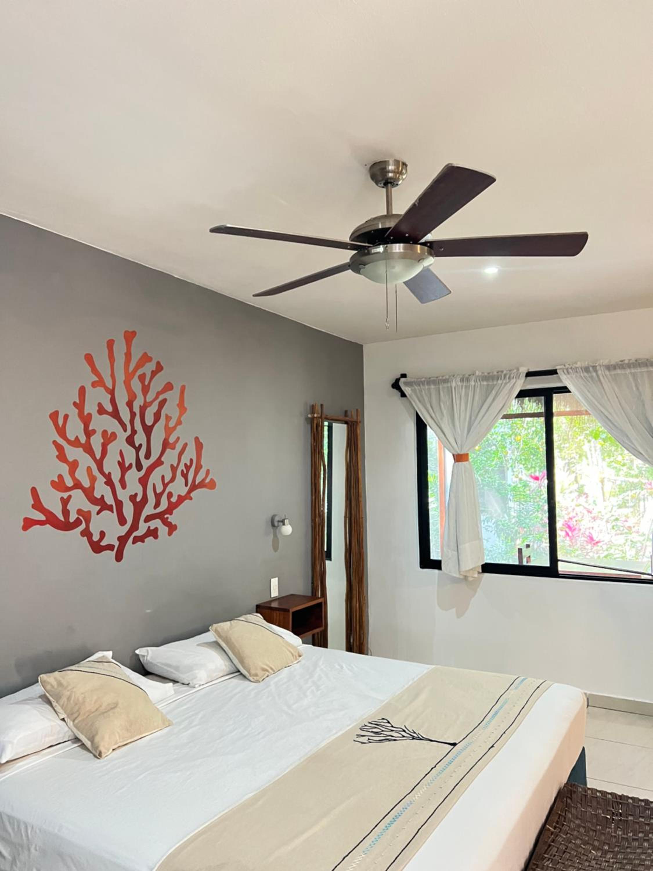 Deluxe Bungalow