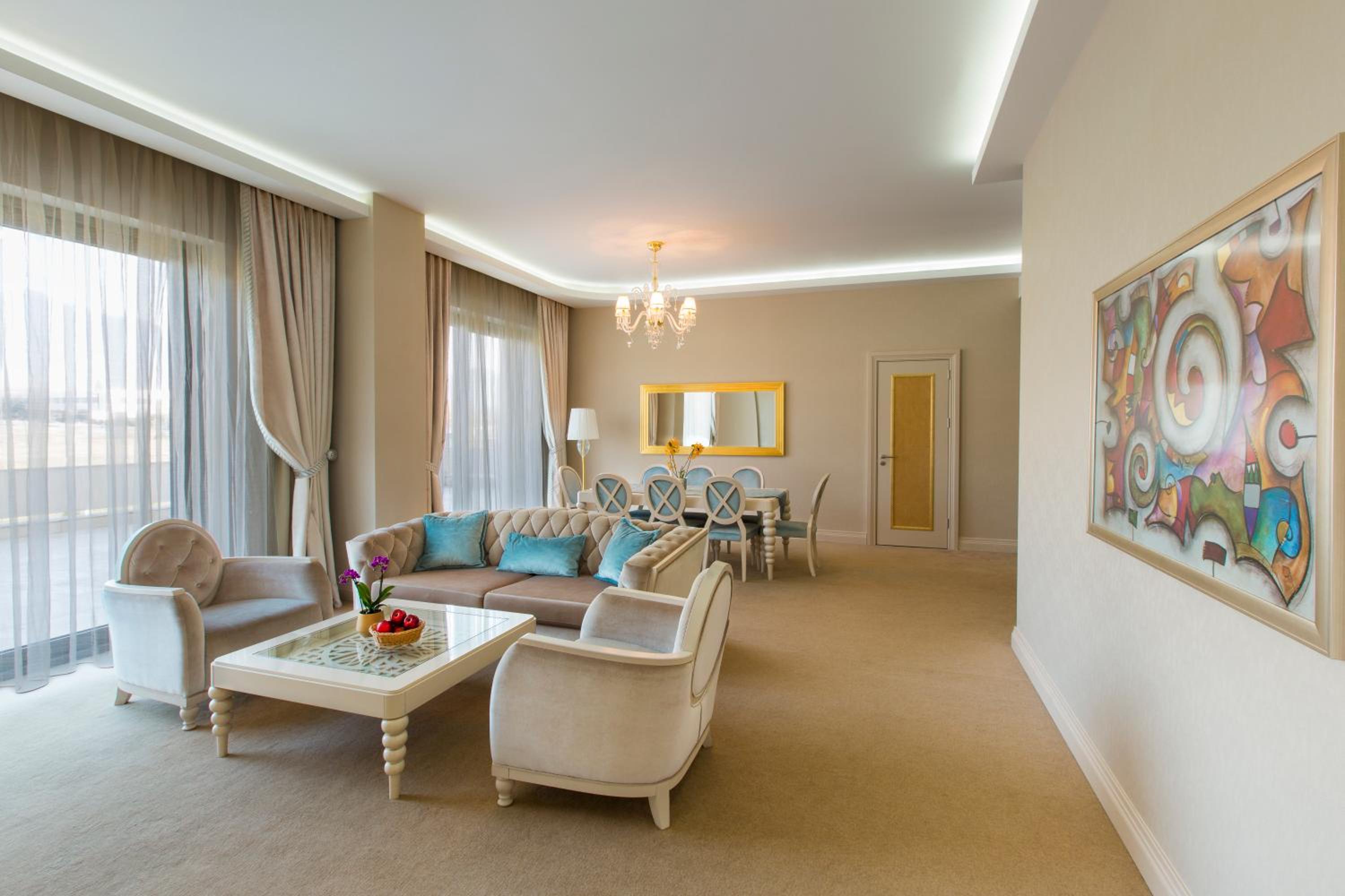 Executive Suite photo 2