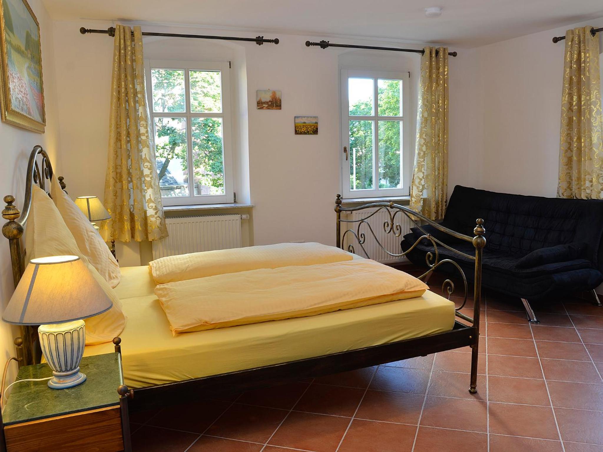 Deluxe Double Room with Extra Bed photo 3
