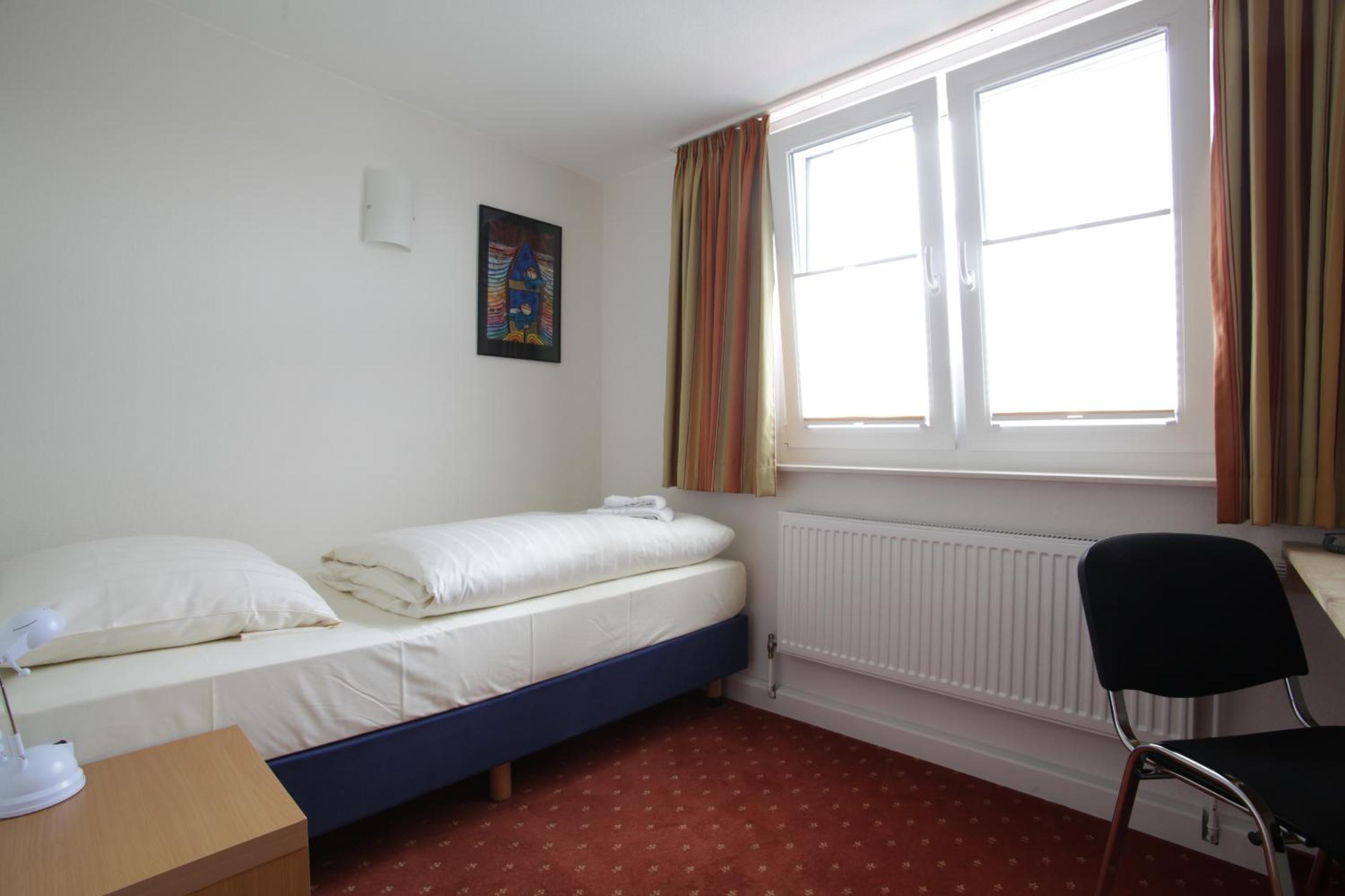 Small Single Room