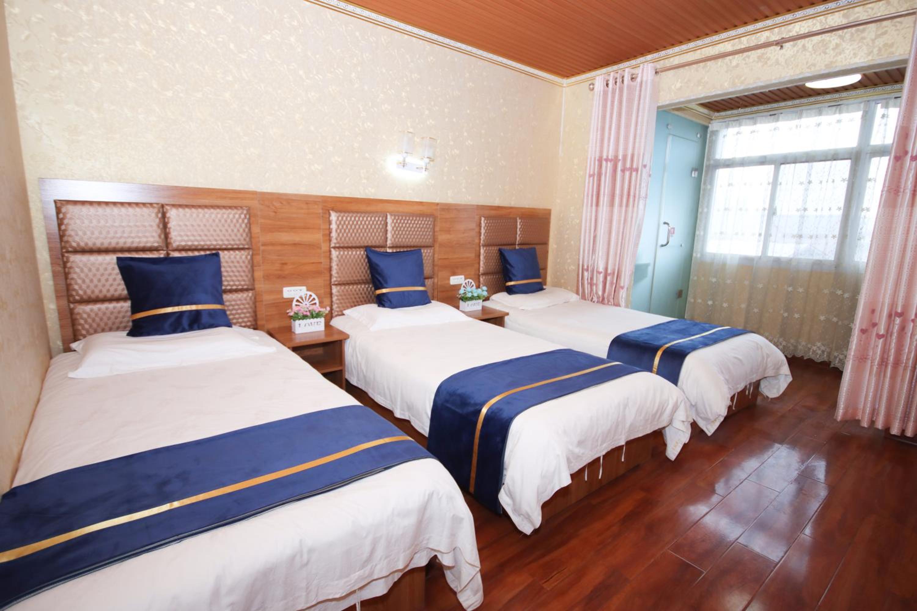 Triple Room with Balcony photo 3