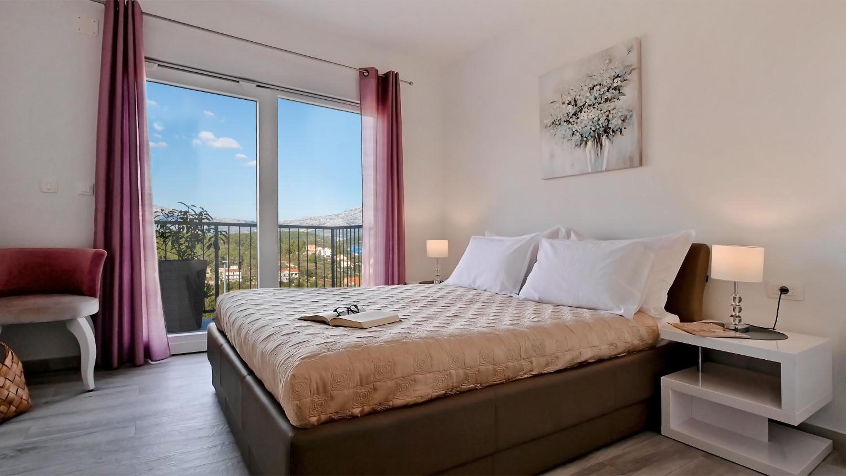 Villa with Sea View photo 2