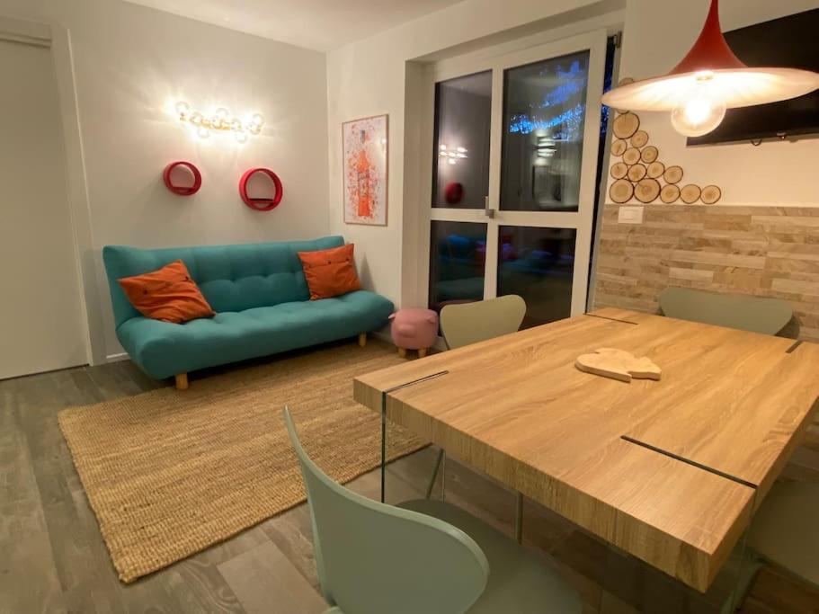 Two-Bedroom Apartment photo 2