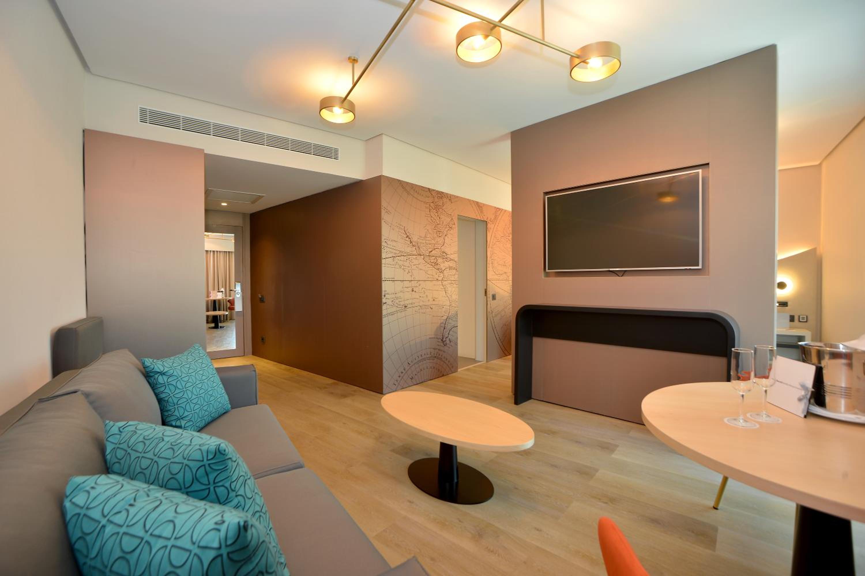 Family Suite Deluxe (3 adultos)