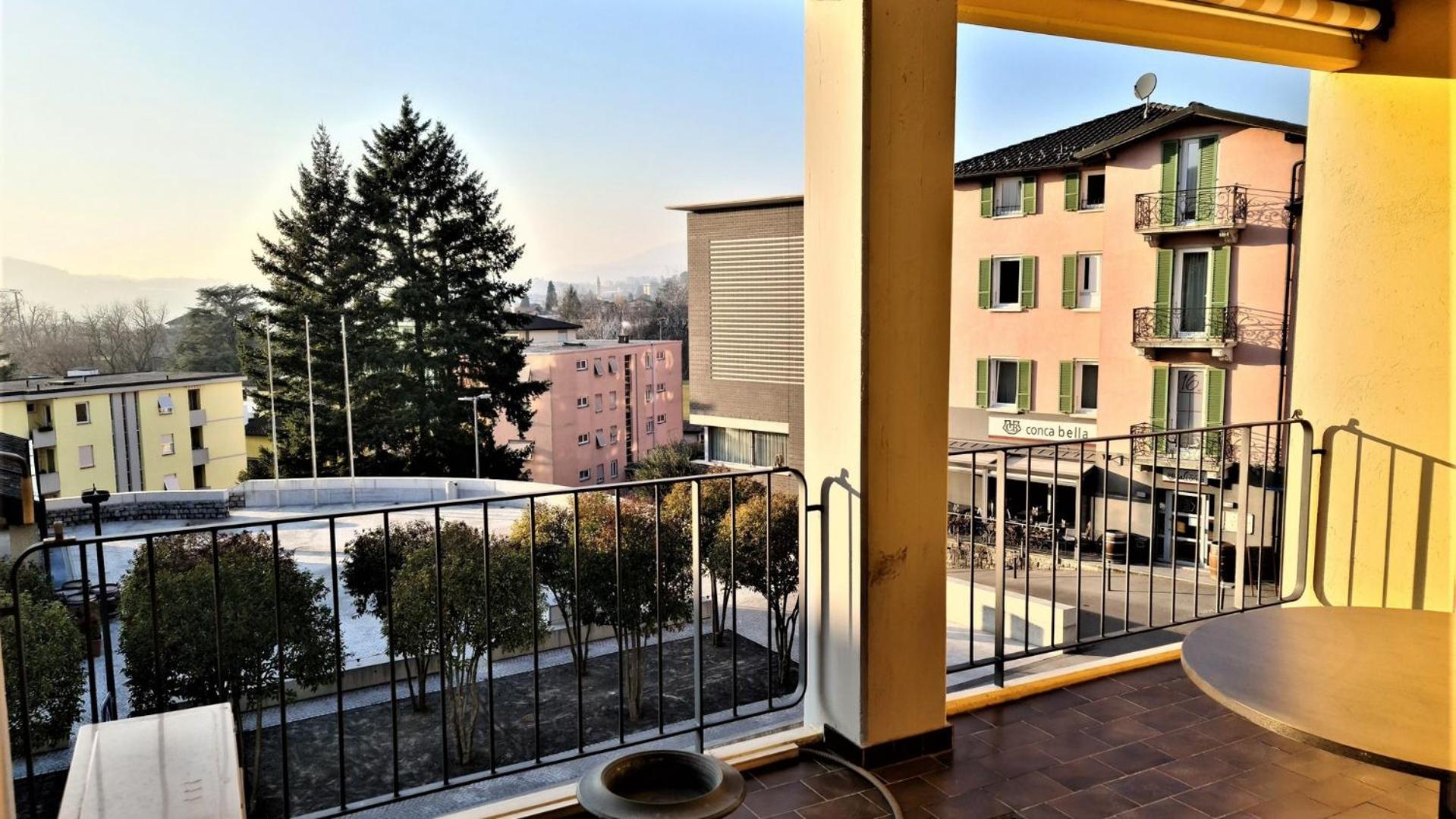 Three-Bedroom Apartment, Dependence photo 3