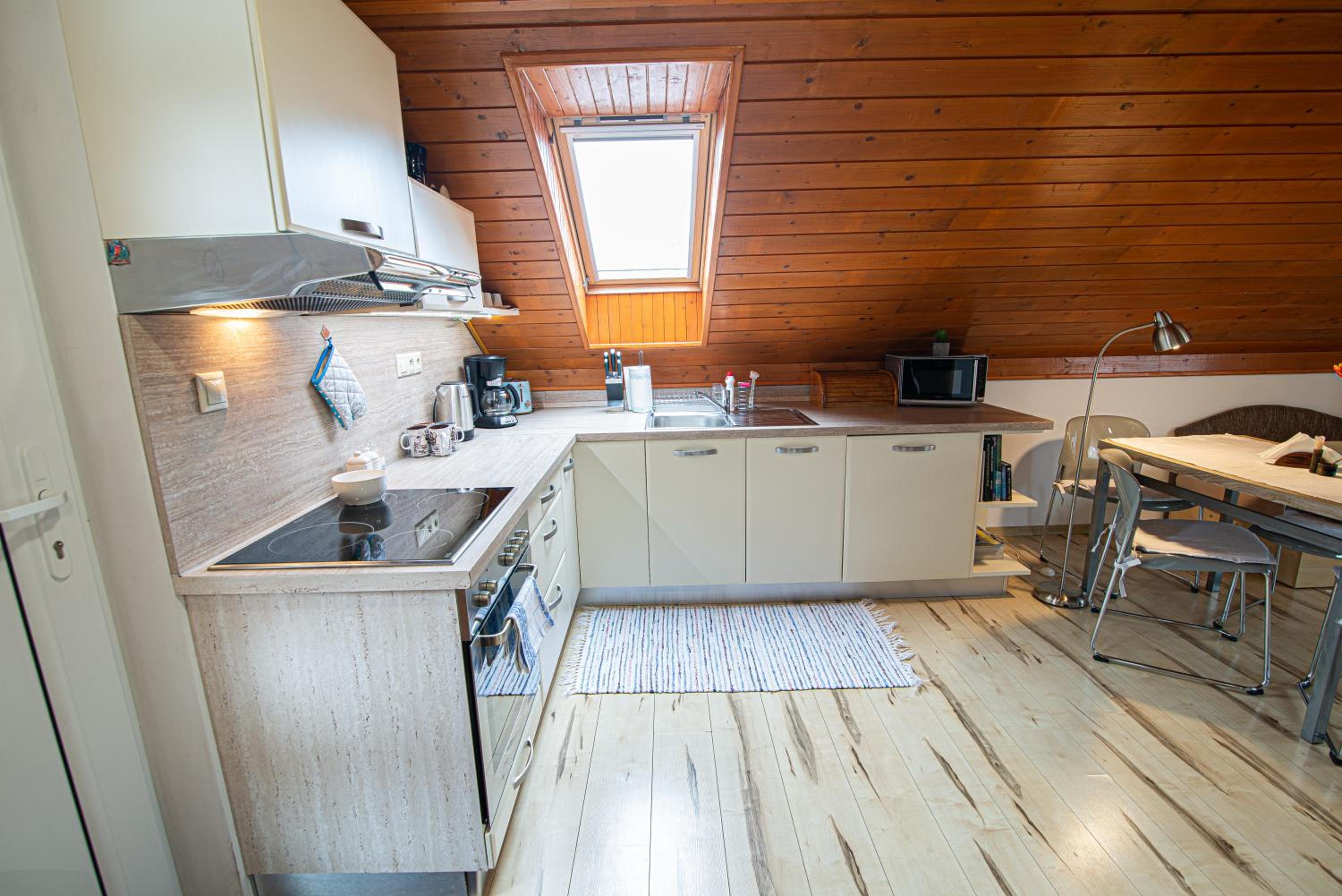 One-Bedroom House photo 3