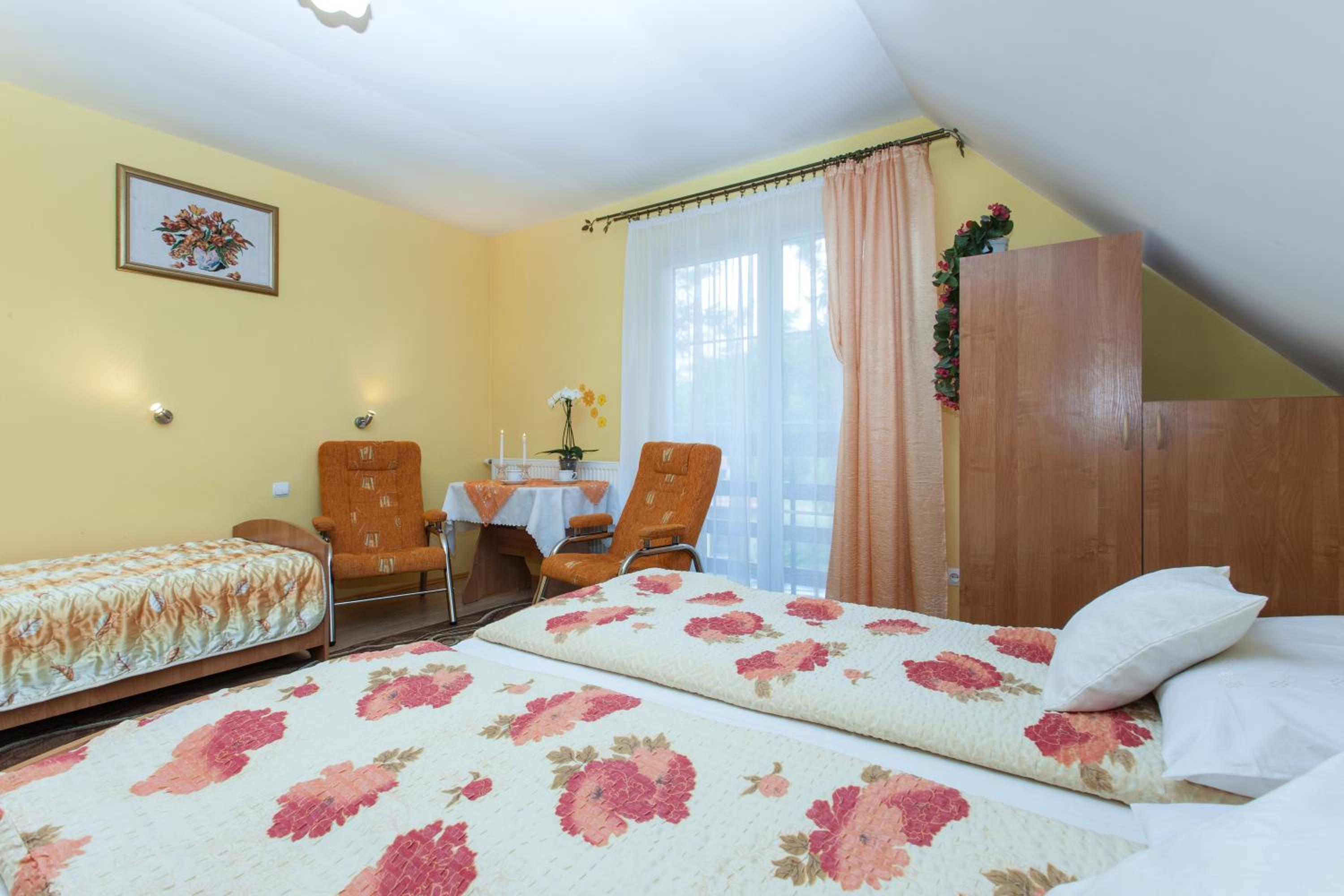 Triple Room - Photo 3