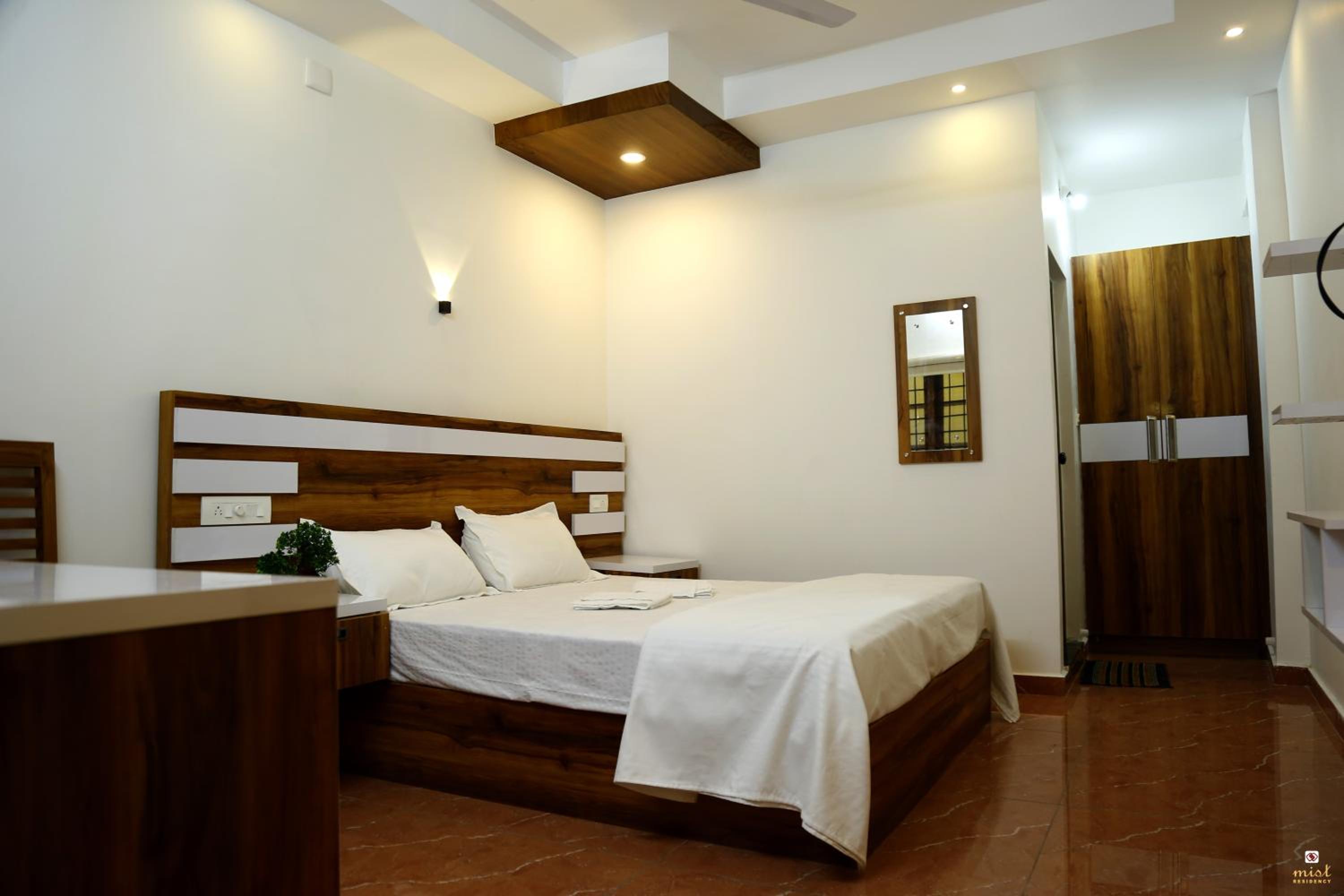 Deluxe Double Room - Photo 8