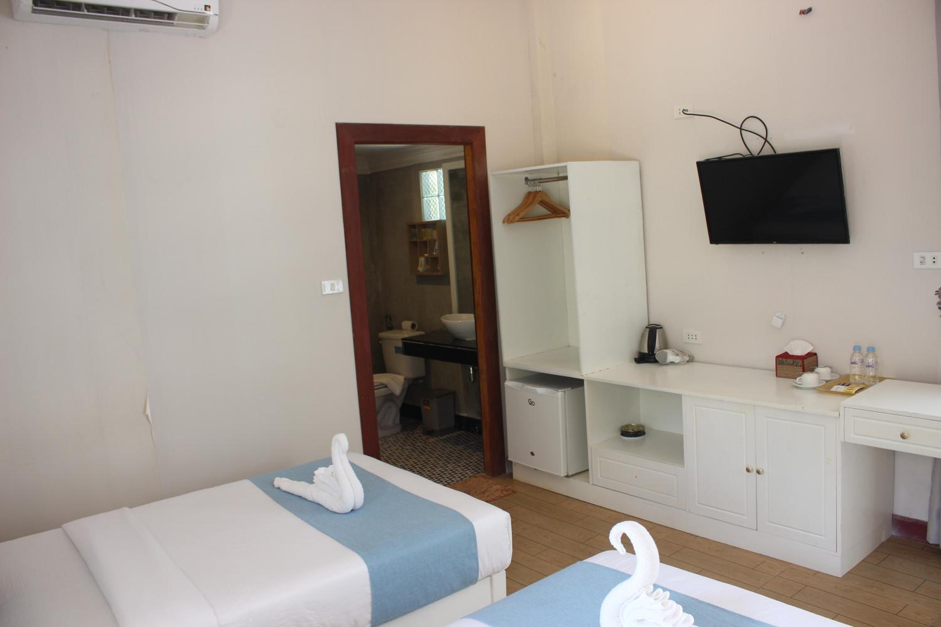 Superior Twin Room - Photo 4