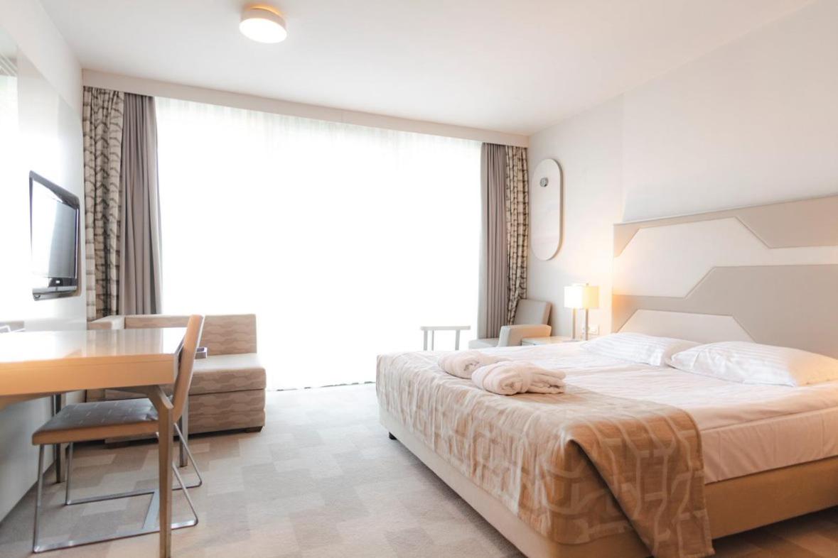 Suite photo 1