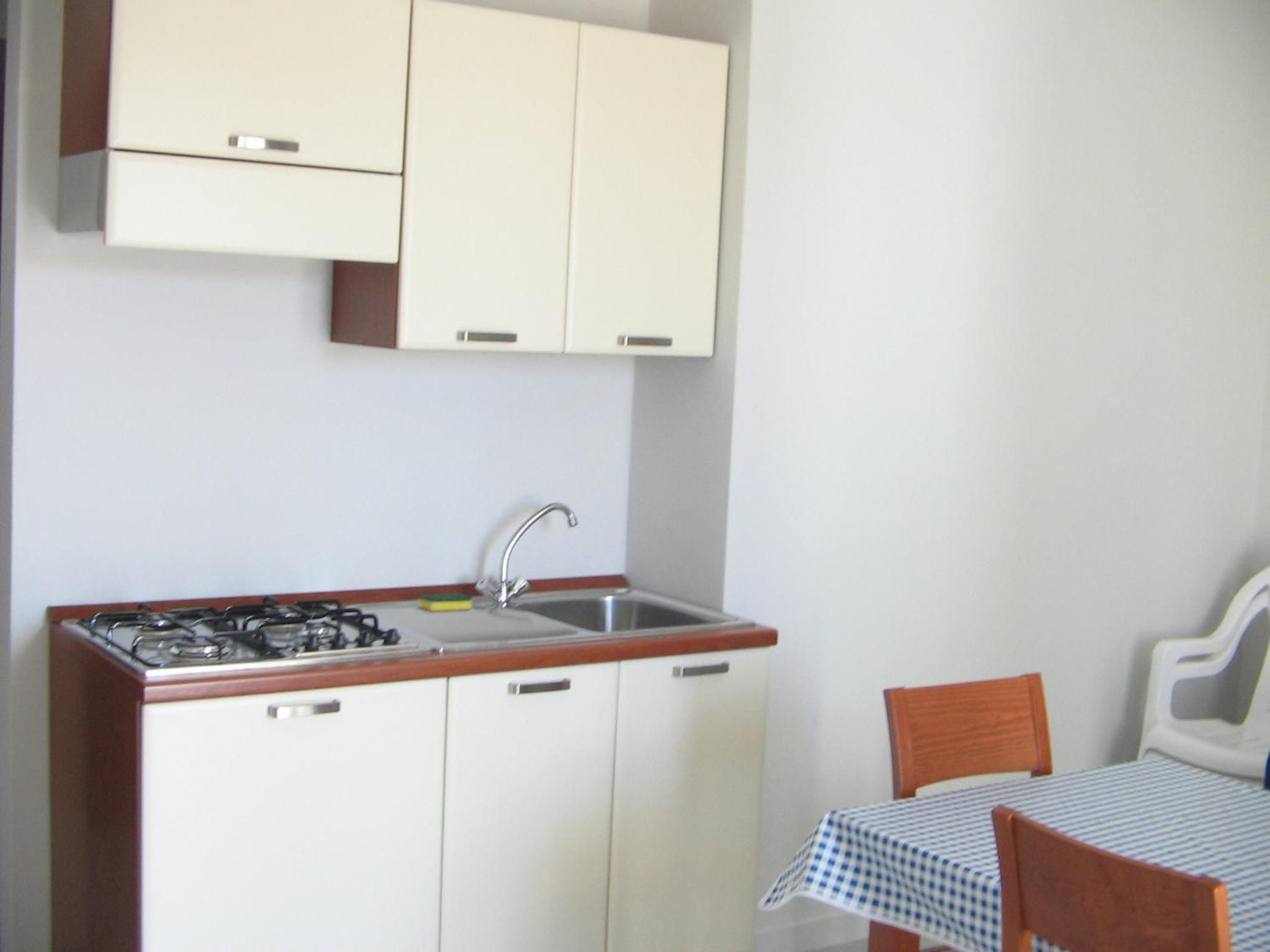 One-Bedroom Apartment photo 2