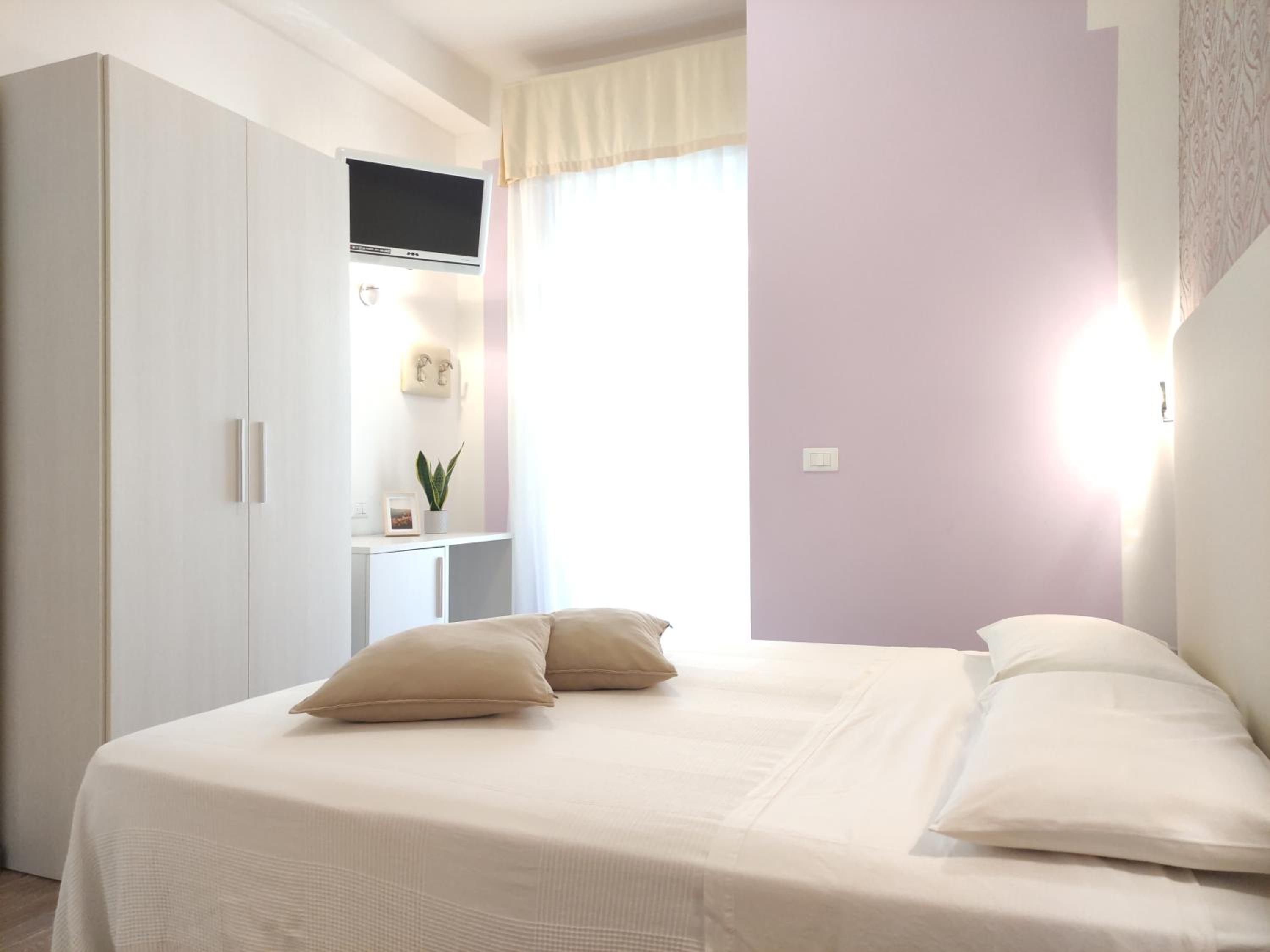 Double Room - Photo 1