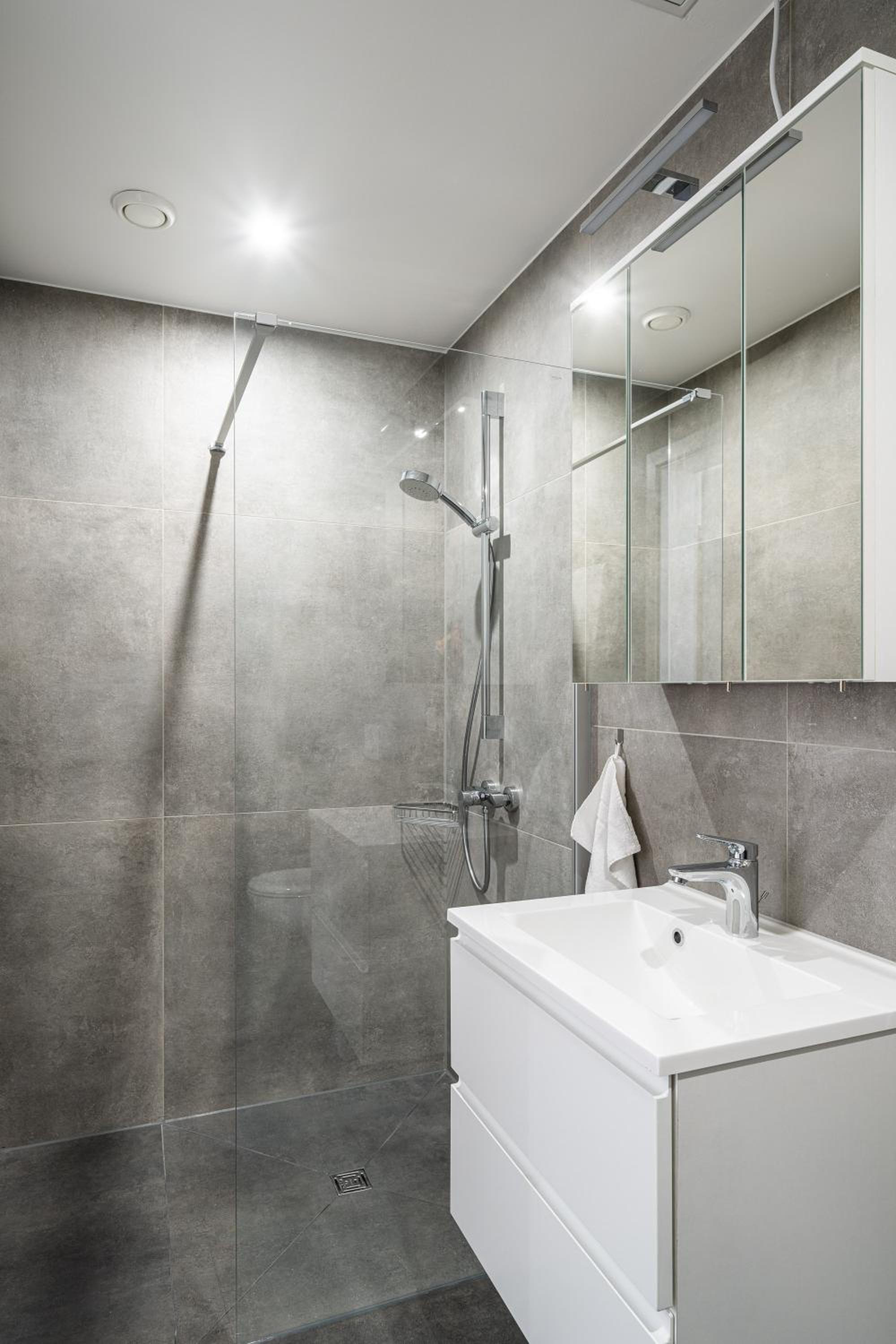 Apartment - Photo 4