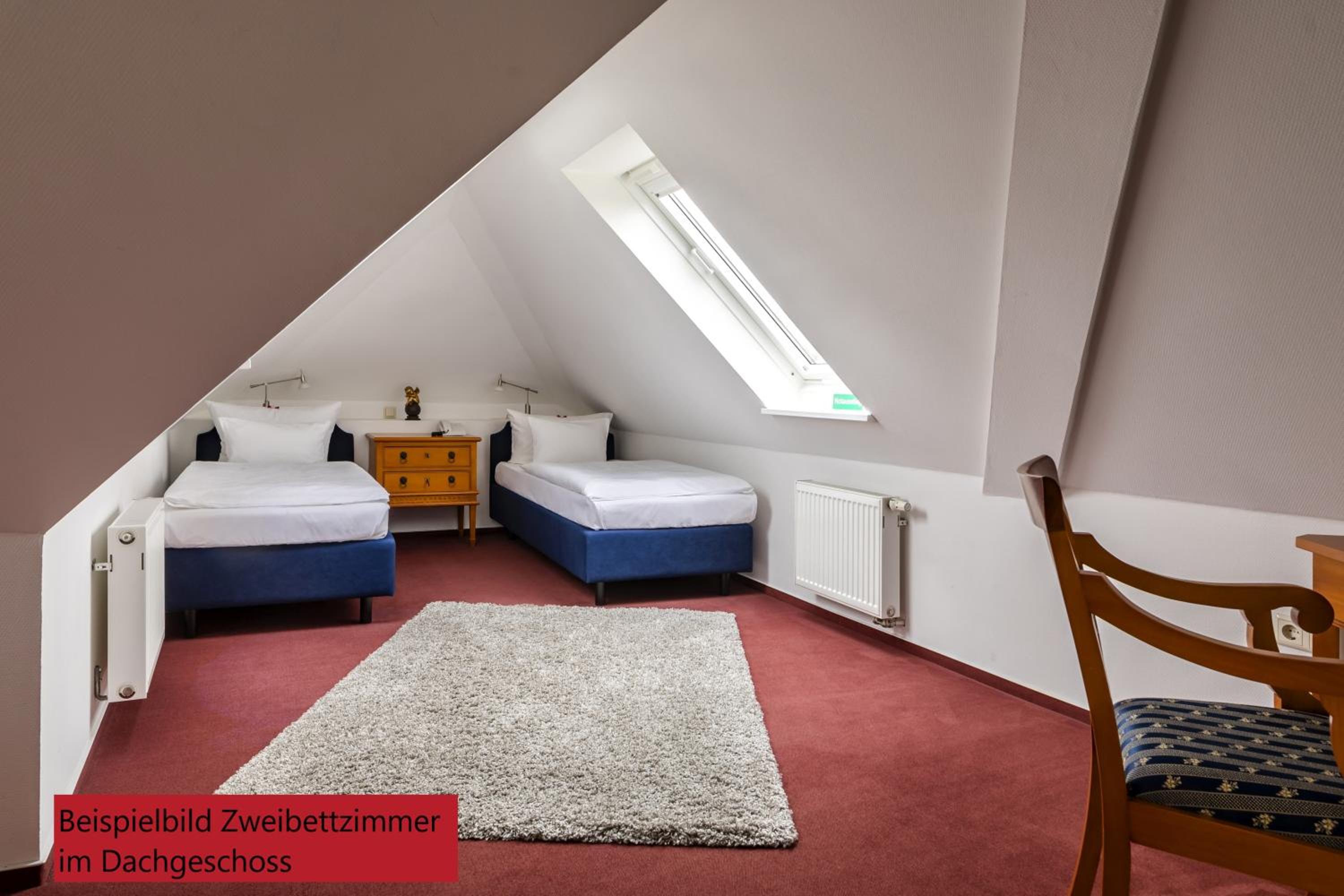 Double or Twin Room - Attic photo 2
