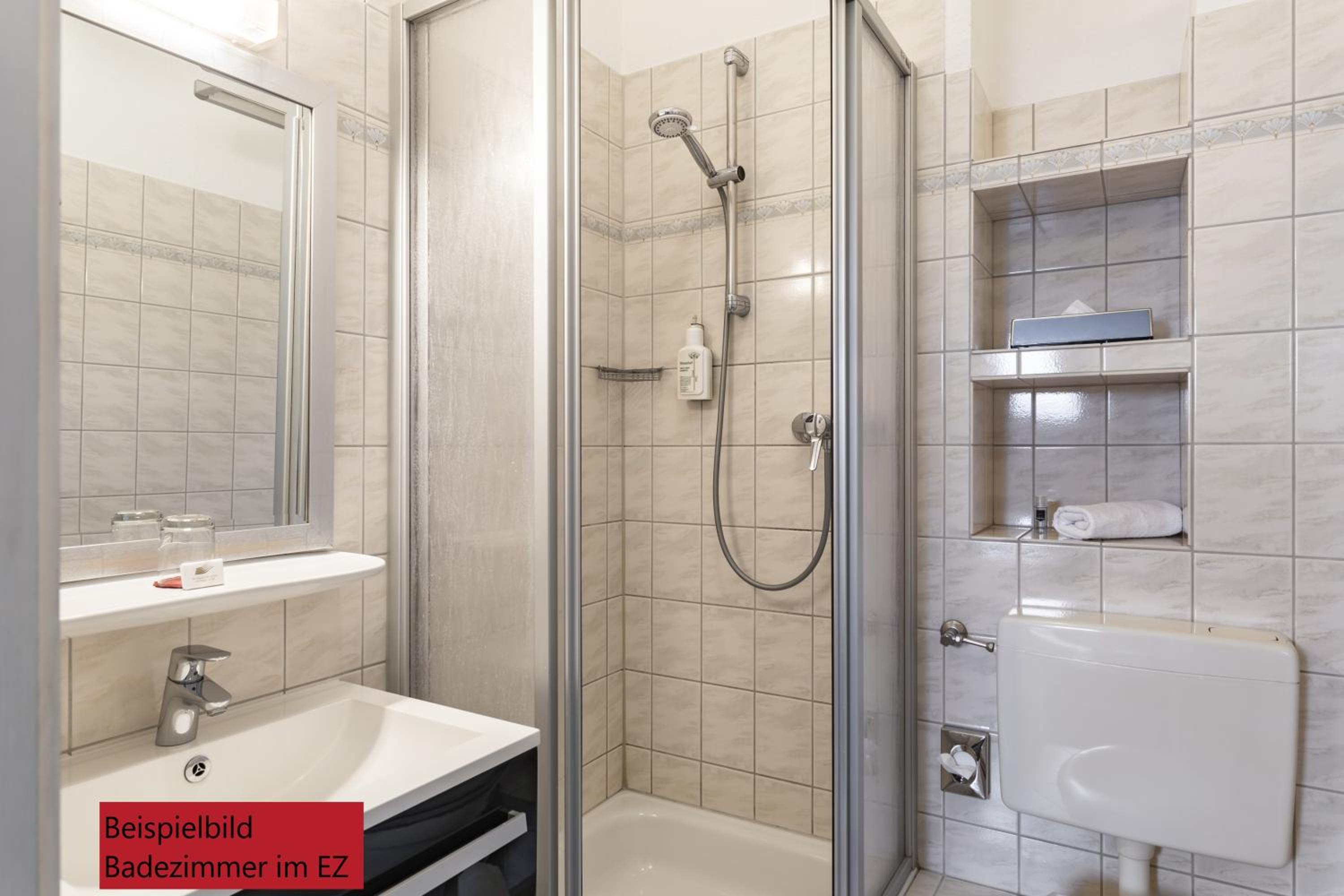 Single Room photo 2