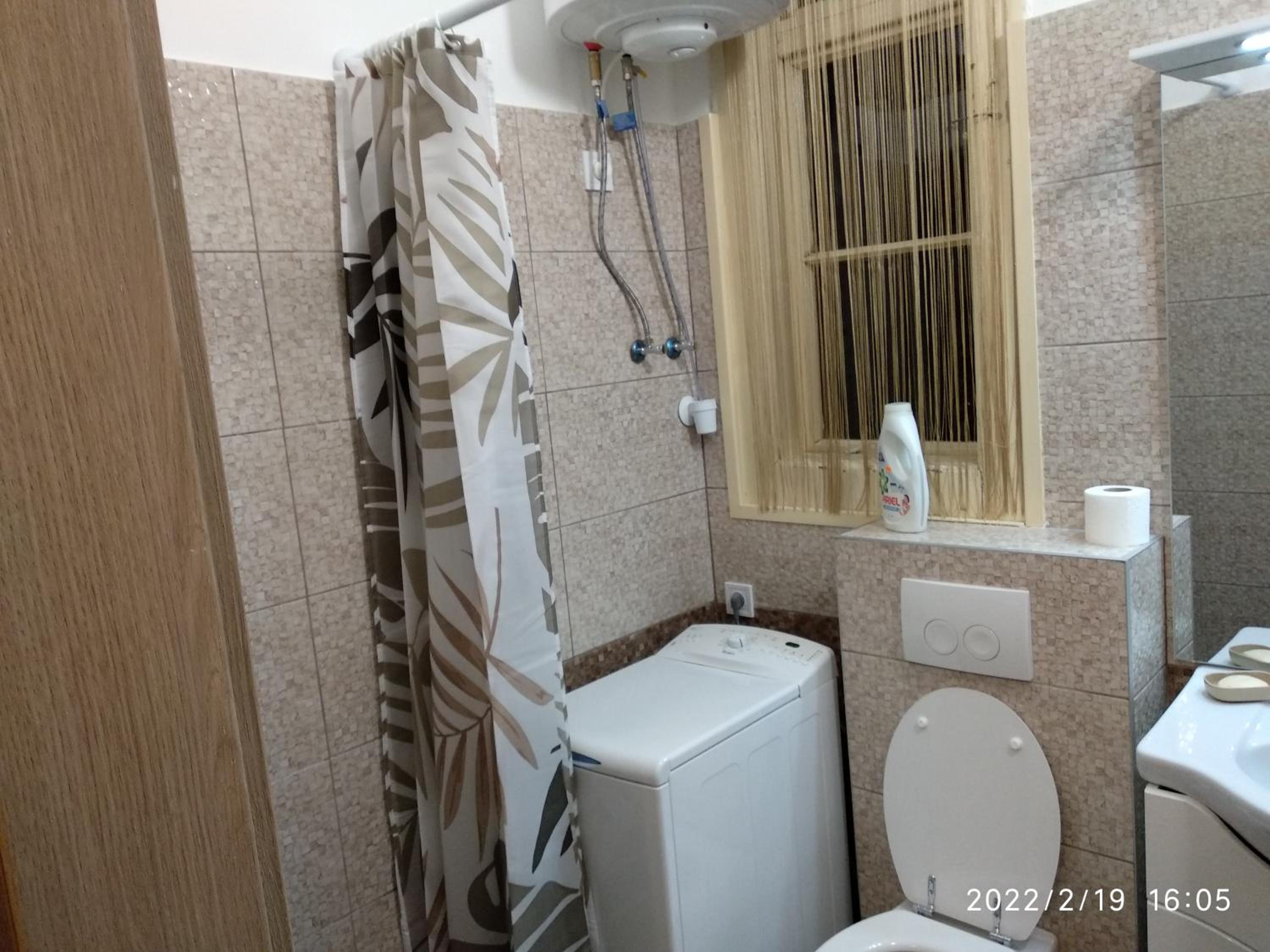 One-Bedroom Apartment - Photo 18